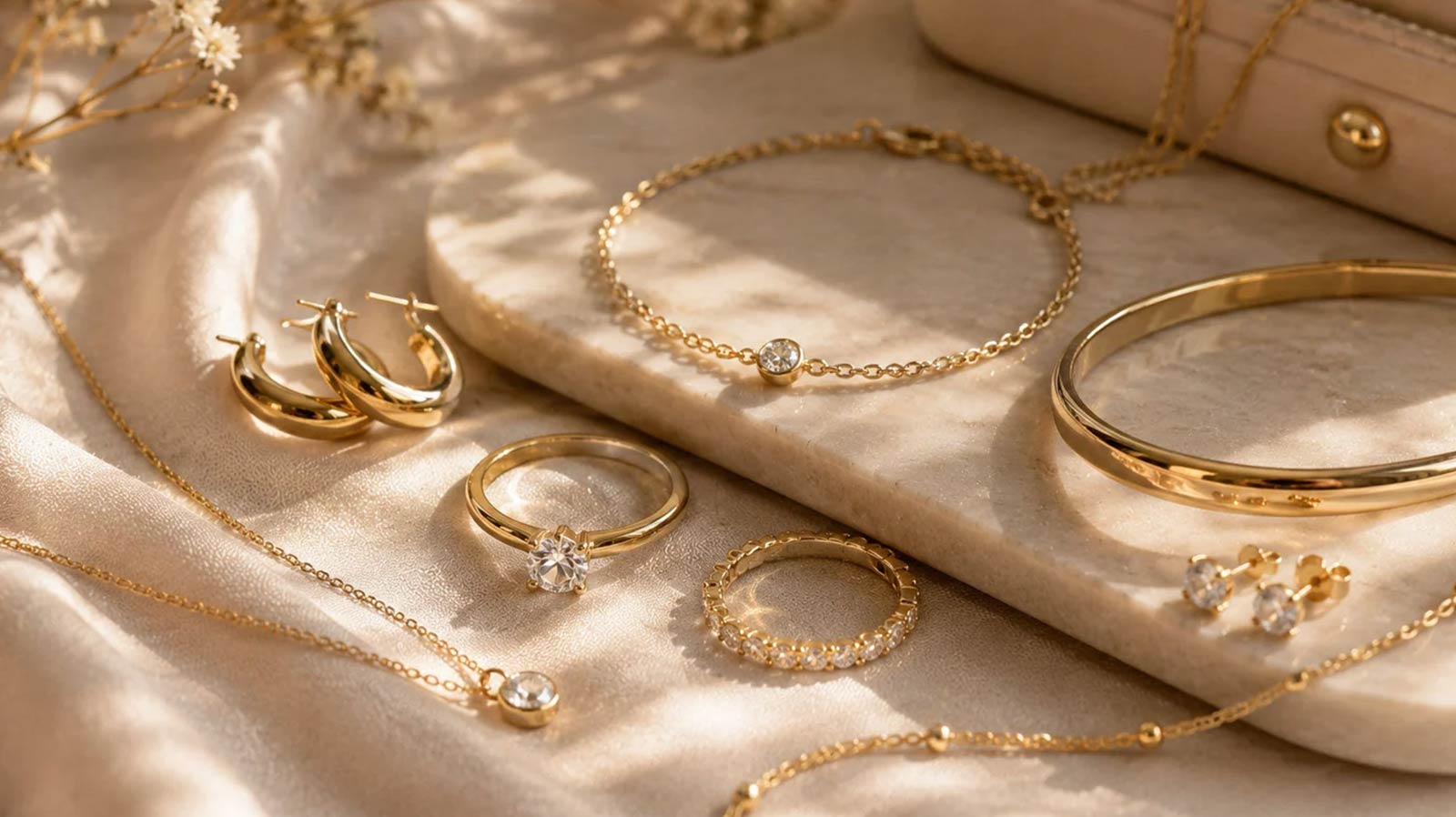 Best 14K Gold Jewellery Pieces to Wear Every Day