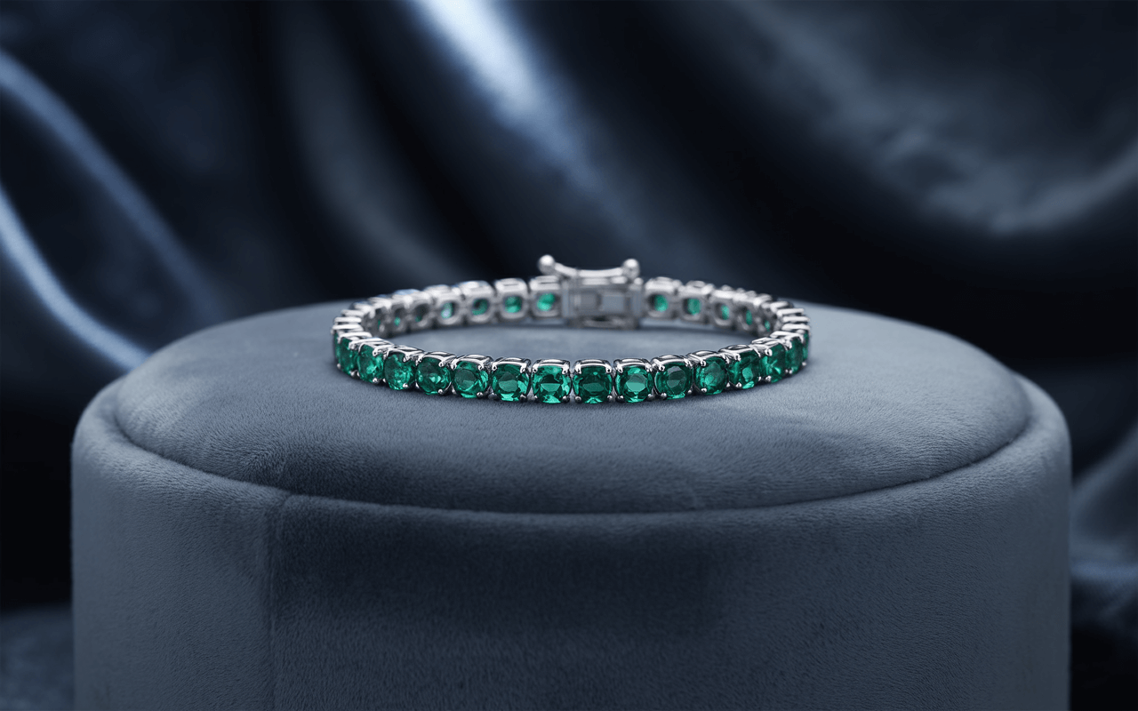Types of Emerald Bracelets with Juvetti best jewellery store from London