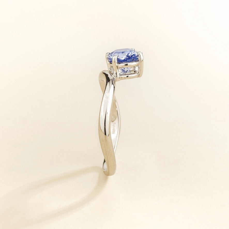 Luno Pastel Blue Sapphire Oval Solitaire Curved Band Ring in White Gold
