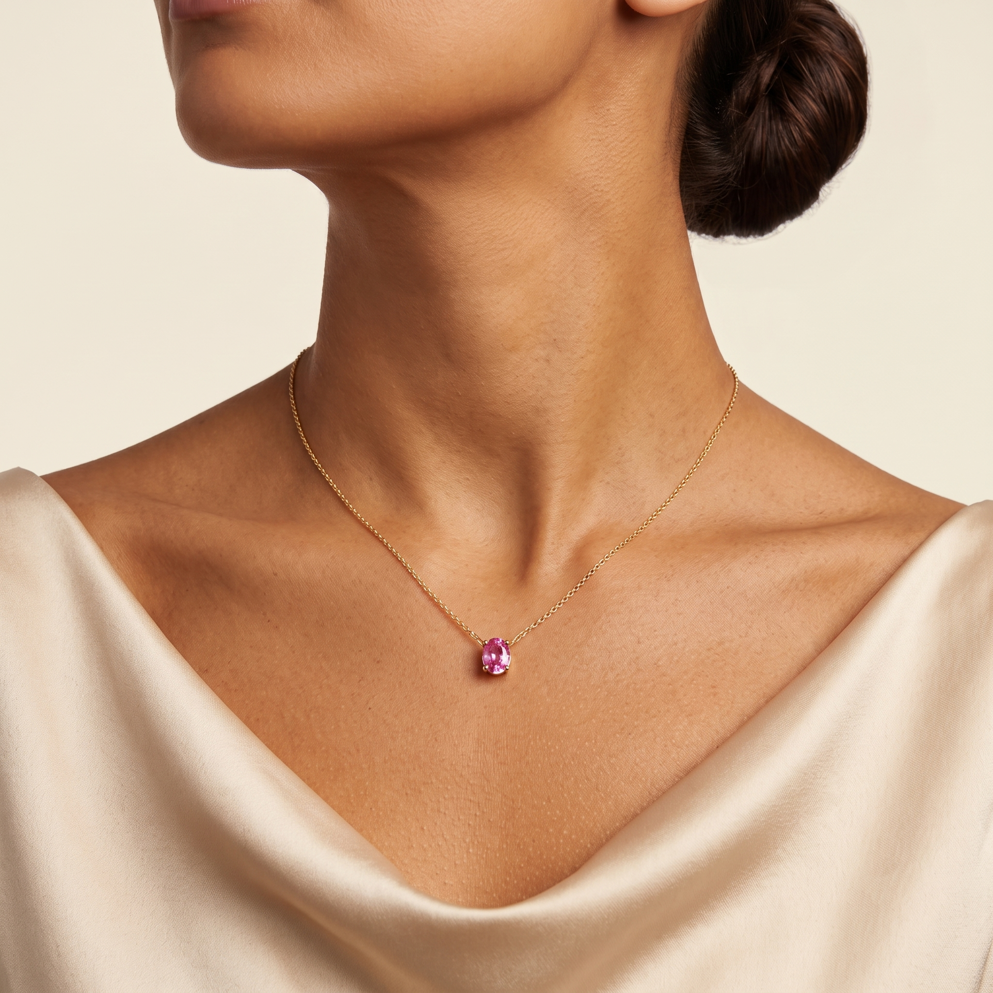 Oval-cut Pink Sapphire Pendant Necklace in Gold