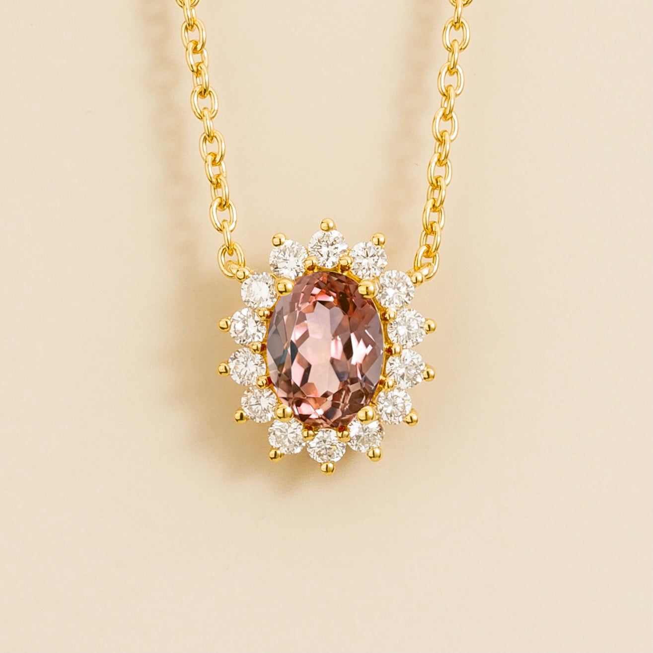 Divo Oval Morganite & Diamond Halo Gold Necklace