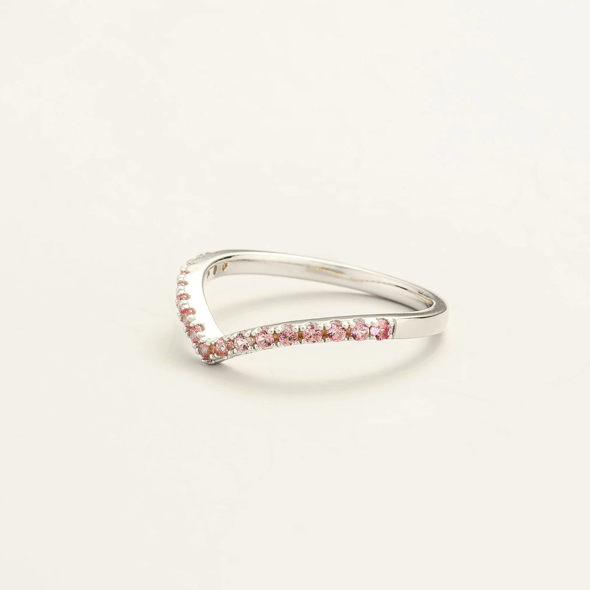 Kasso White Gold Ring Set With Pink Sapphire – angle view