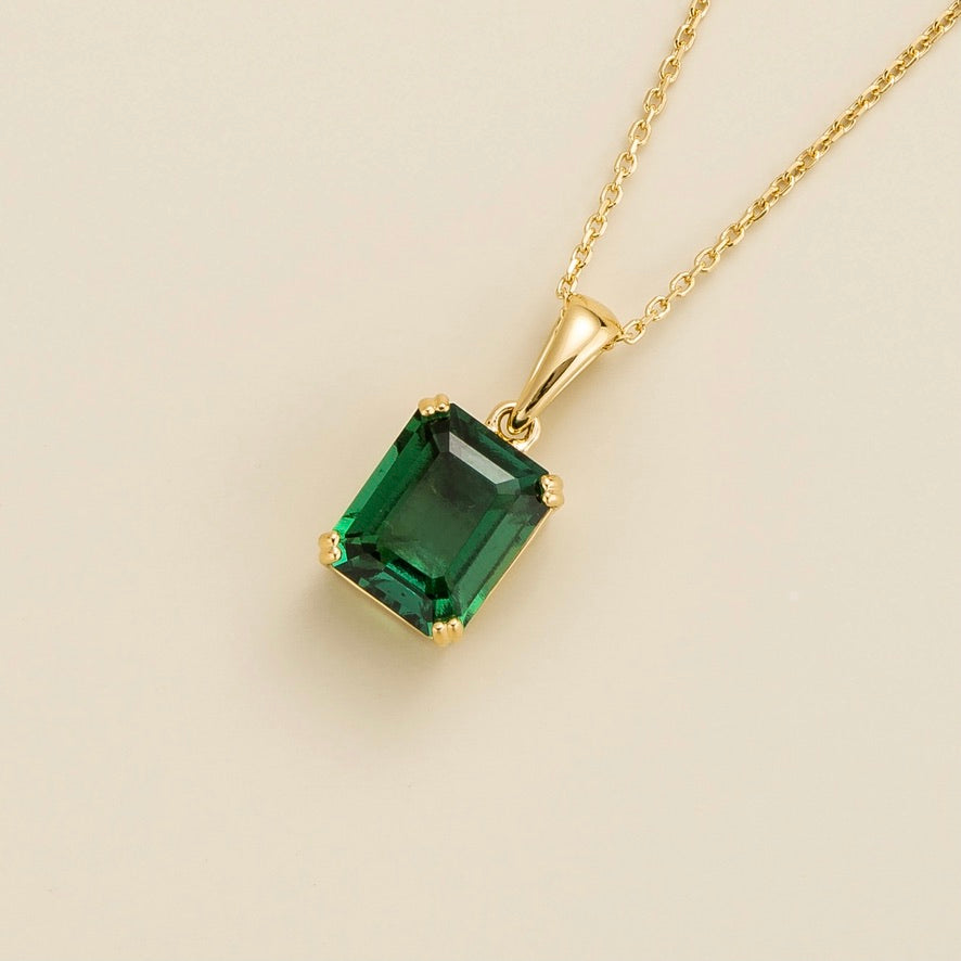 Thamani Emerald Emerald-Cut Solitaire Pendant Necklace in Gold