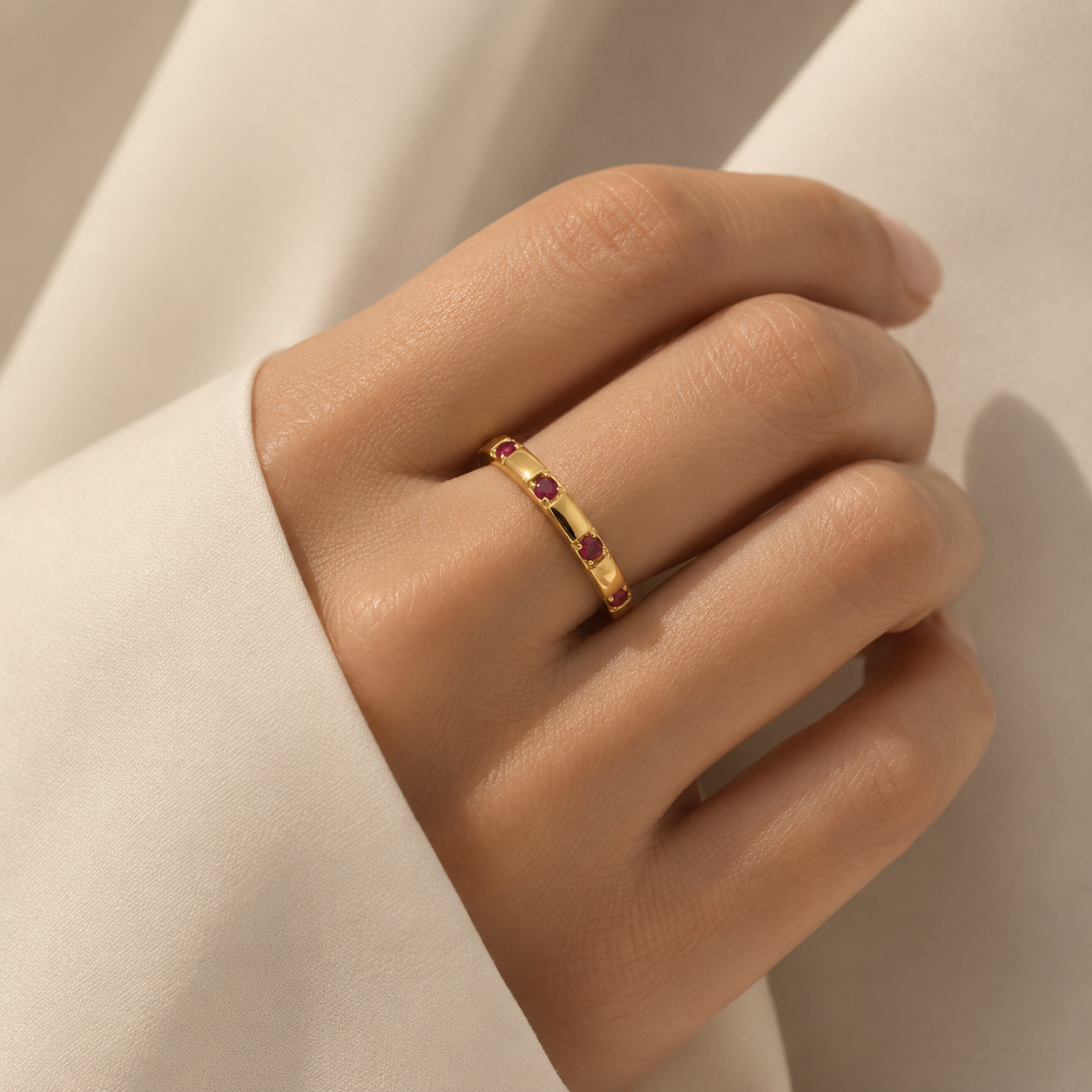 Balans Ruby Station Band Ring in Gold