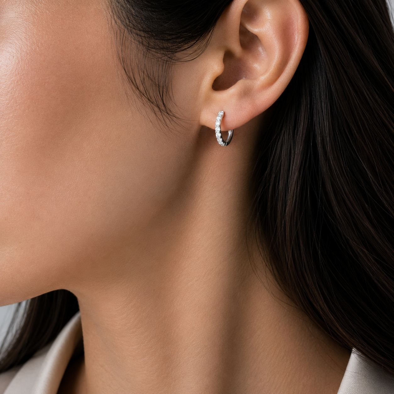 Stacy Diamond Huggie Hoop Earrings in White Gold