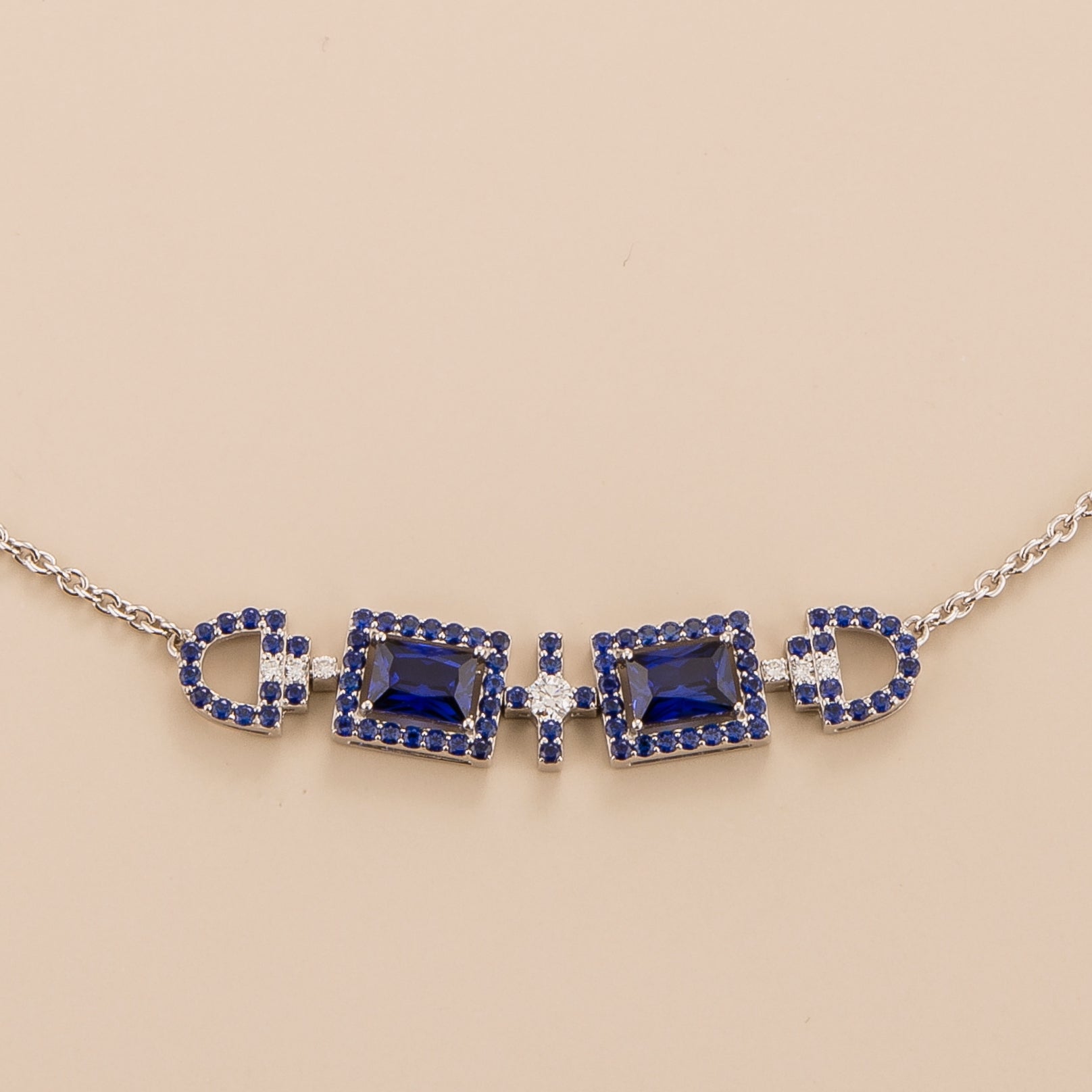 Ciceris necklace in 18K white gold vermeil set with lab grown Diamond and Royal Blue Sapphire gem stone. Perfect for yourself and as gift.
