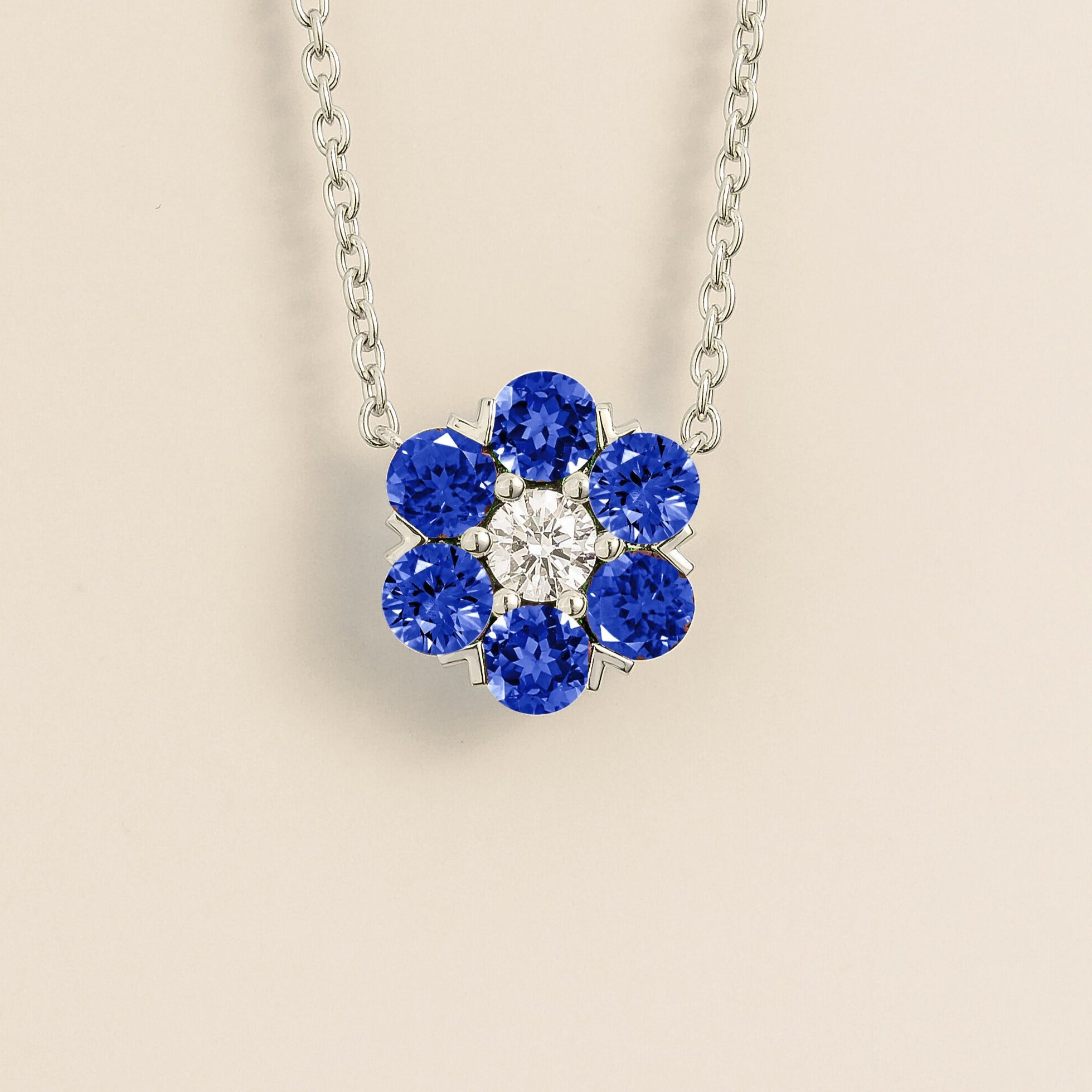 Cinq White Gold Necklace in Diamond & Blue Sapphire