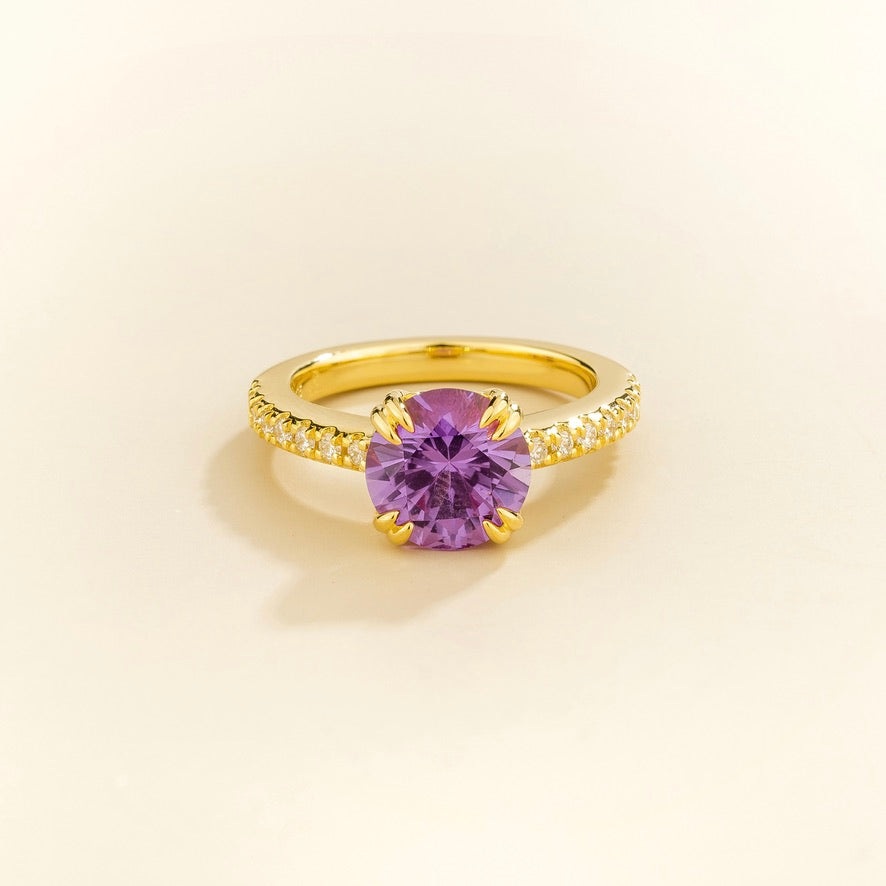 Solen Purple Sapphire Round & Diamond Pavé Ring in Gold