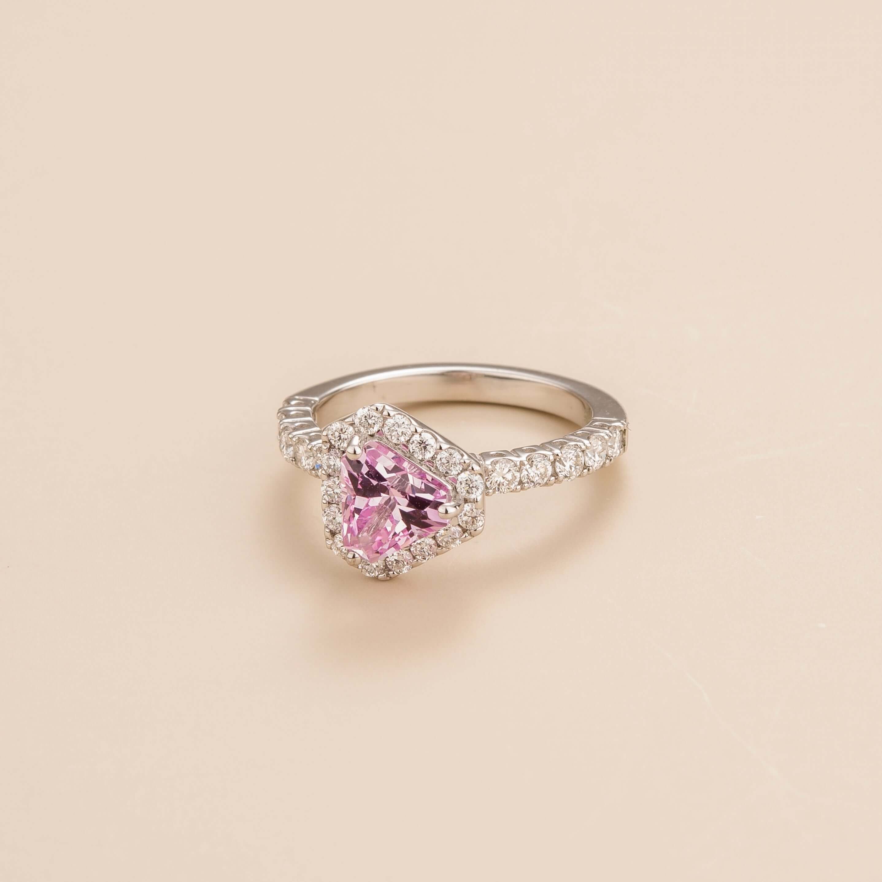 Diana ring in 18K white gold vermeil set with lab grown diamond and triangle pink sapphire gem stones. Perfect for yourself and as gift.