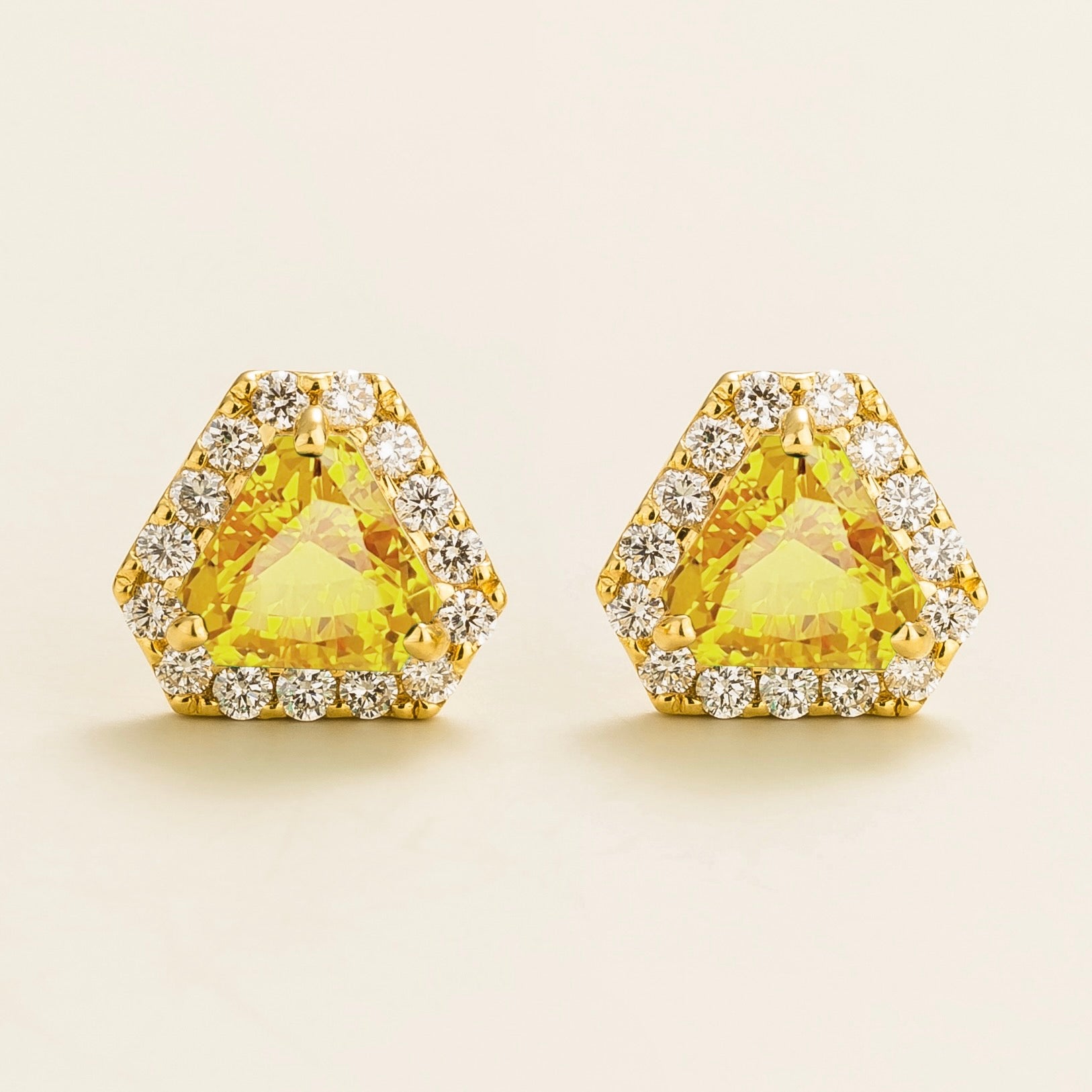 Handcrafted Gold Triangle Earrings Set with Yellow Sapphire & Diamond – Modern Elegance