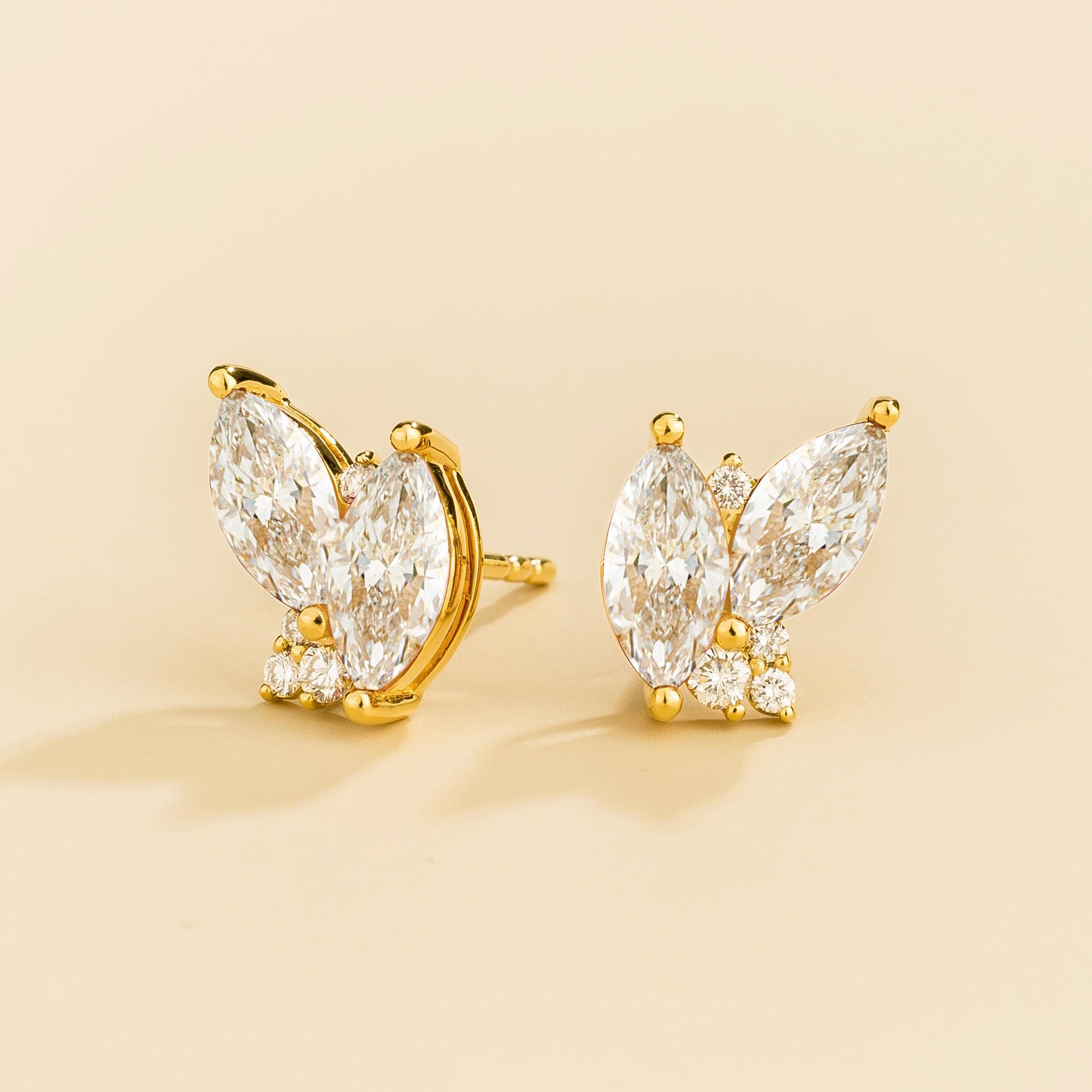 Vento Marquise Diamond Cluster Stud Earrings in Gold