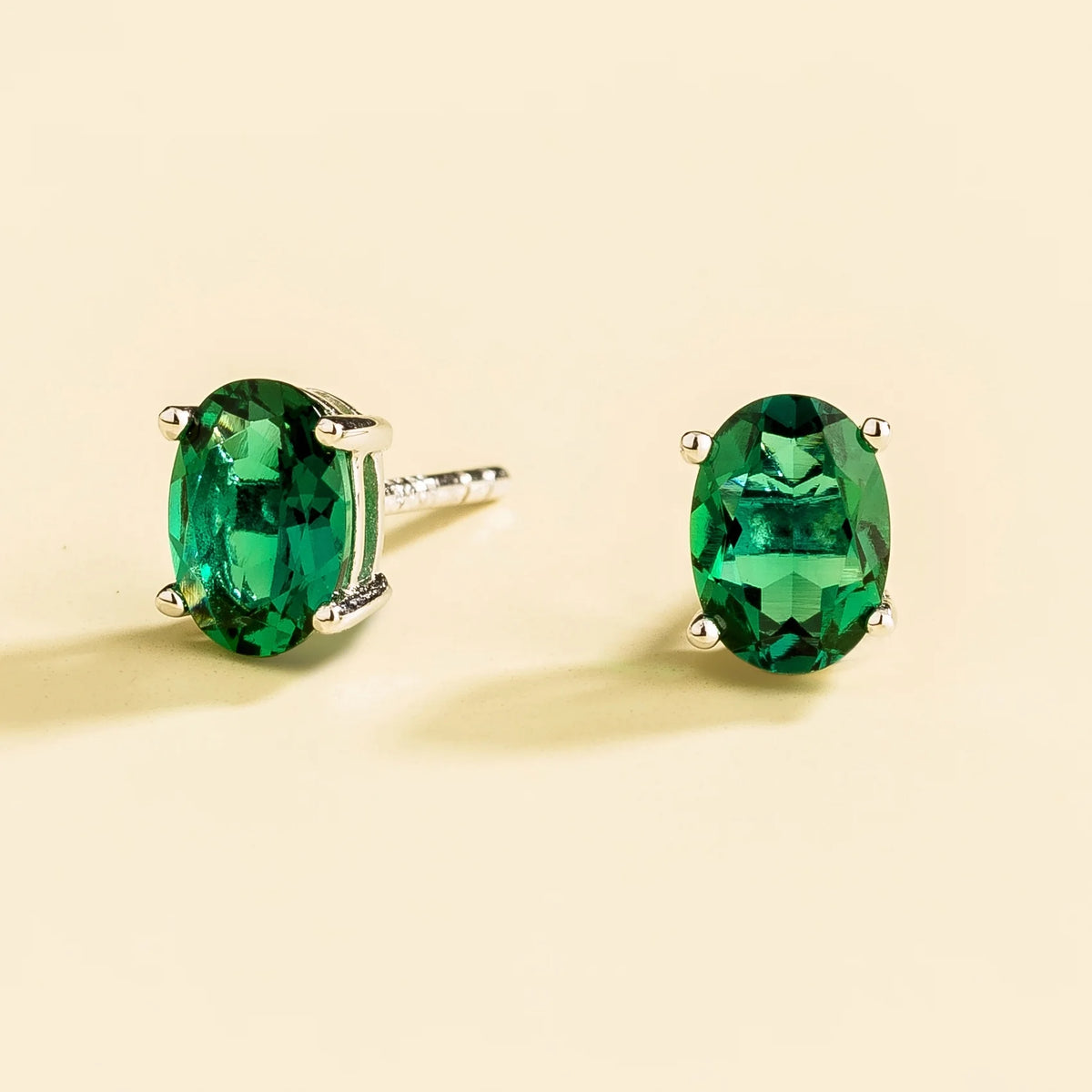 •IO• emerald + gold earrings