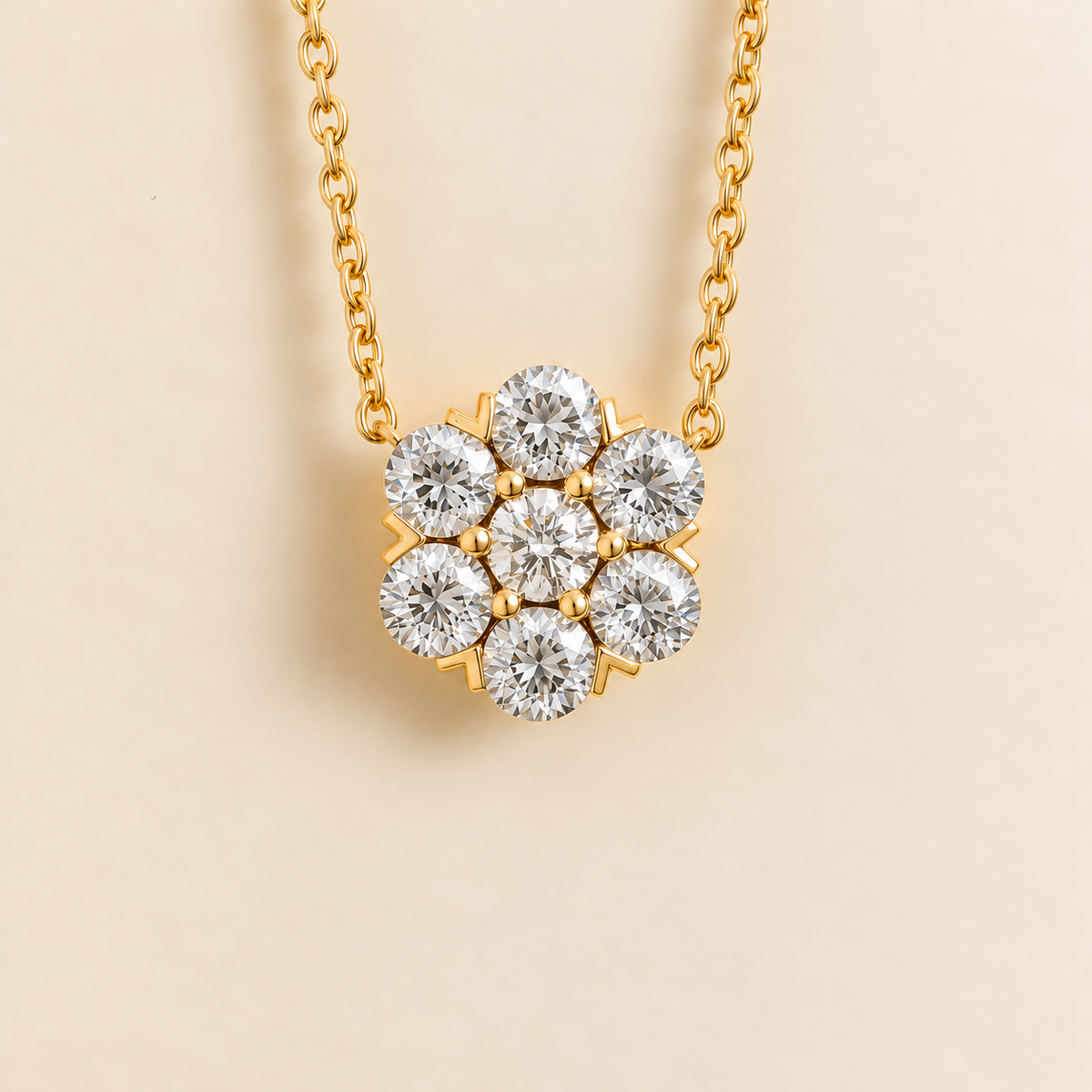 Cinq Diamond Flower Pendant Necklace in Gold