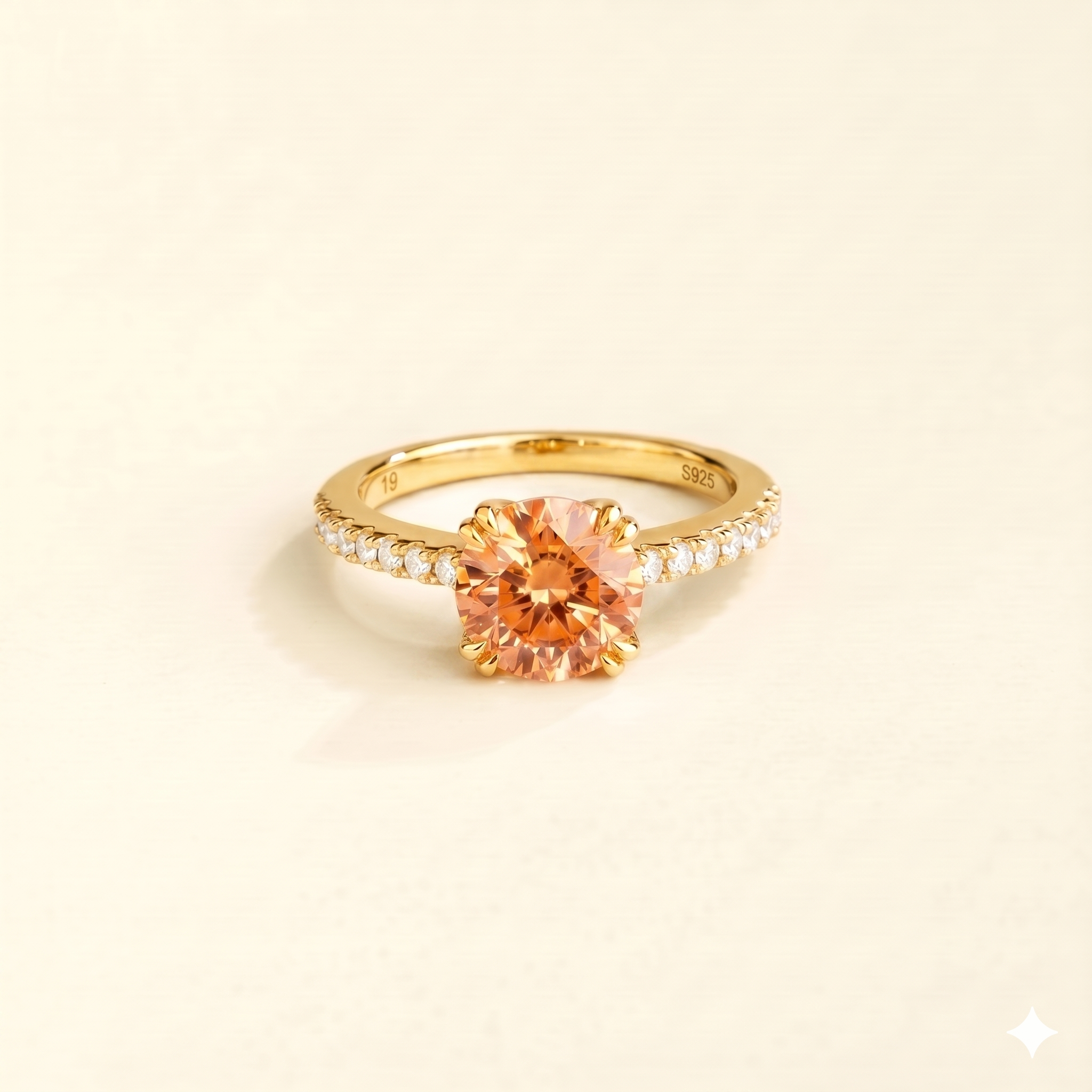 Solen Padparadscha Sapphire Round & Diamond Pavé Ring in Gold