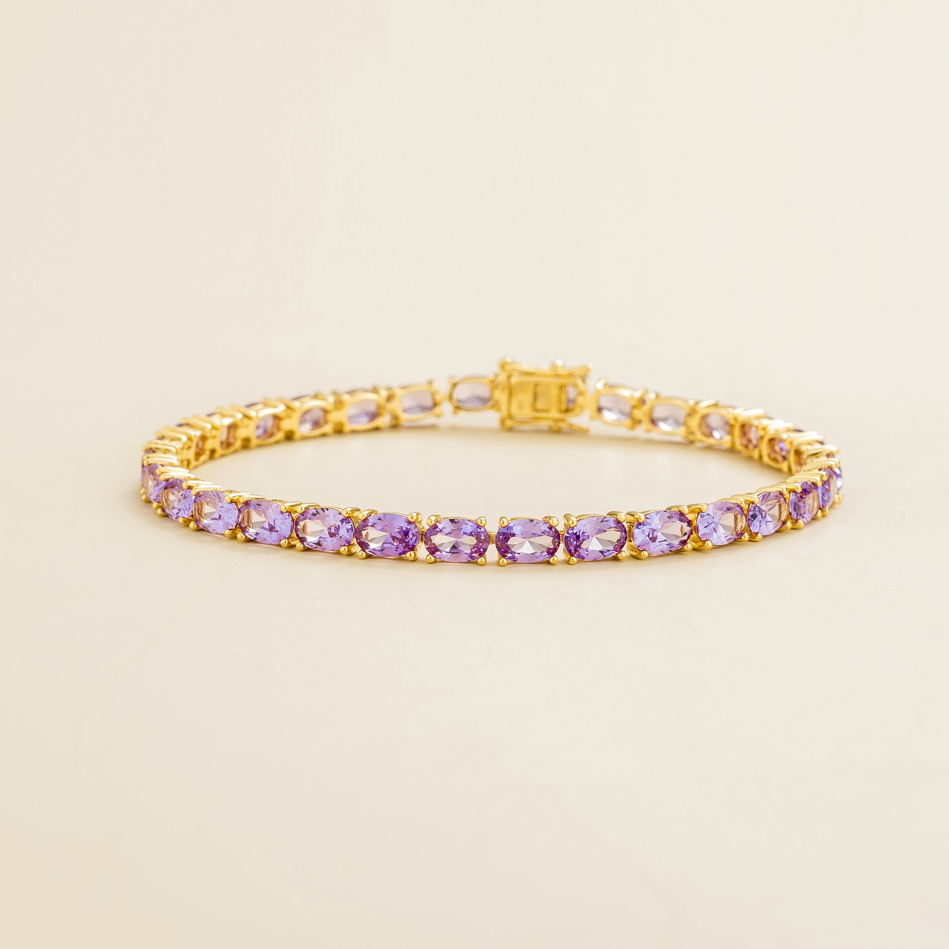 Salto Purple Sapphire Oval Tennis Bracelet in Gold
