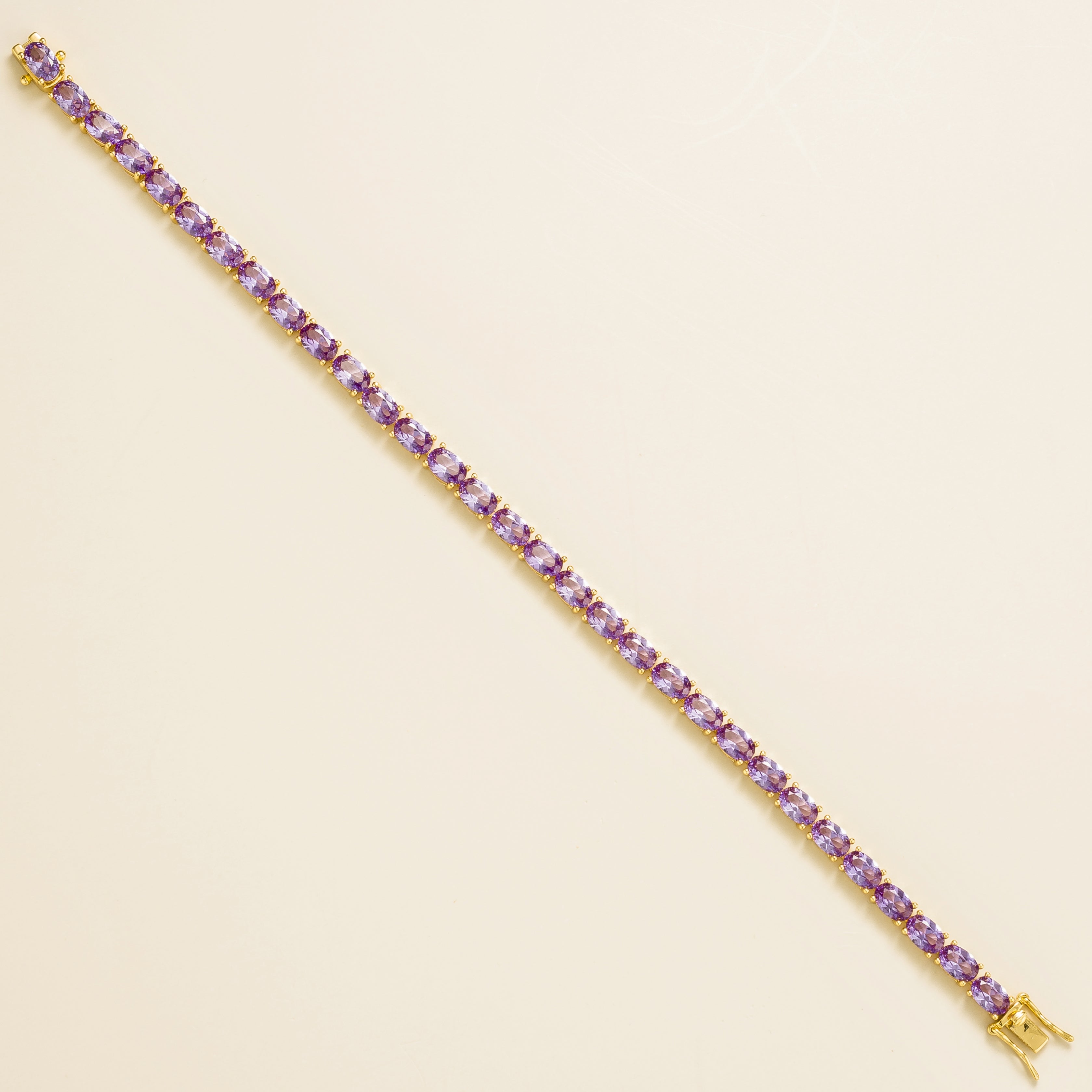 Salto Purple Sapphire Oval Tennis Bracelet in Gold
