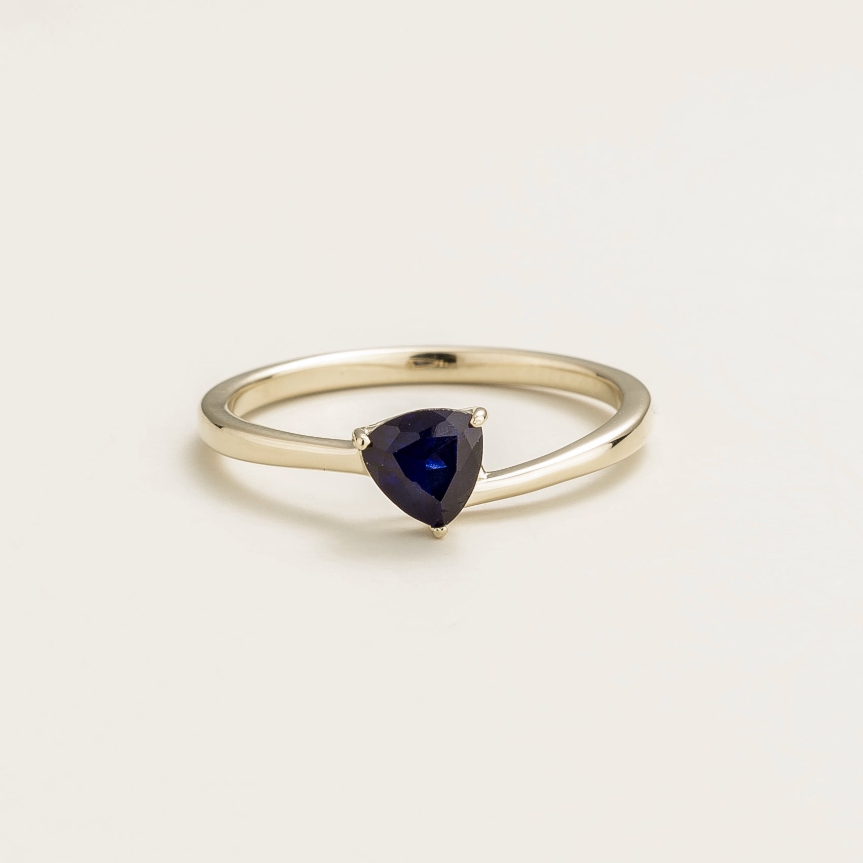 Trillion Blue Sapphire Solitaire Ring in White Gold