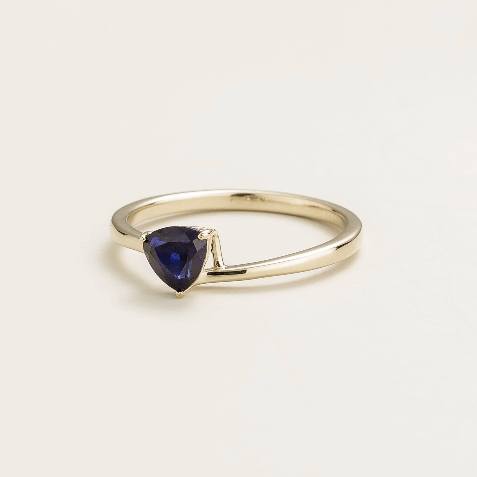 Trillion Blue Sapphire Solitaire Ring in White Gold