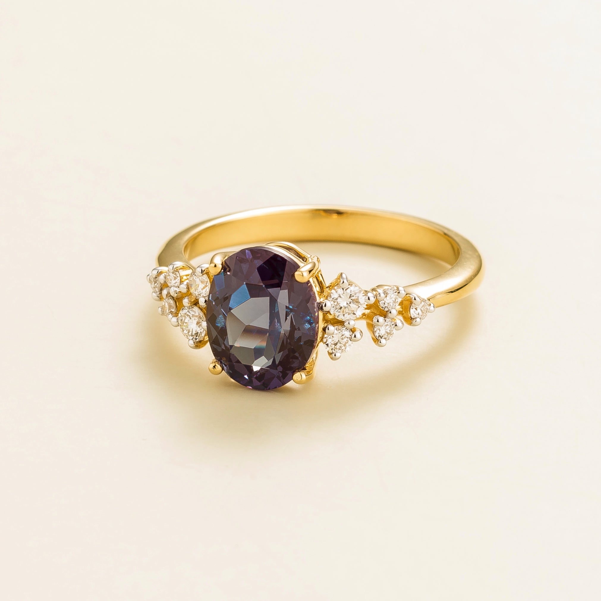 Divo Oval Alexandrite & Diamond Cluster Ring In Gold