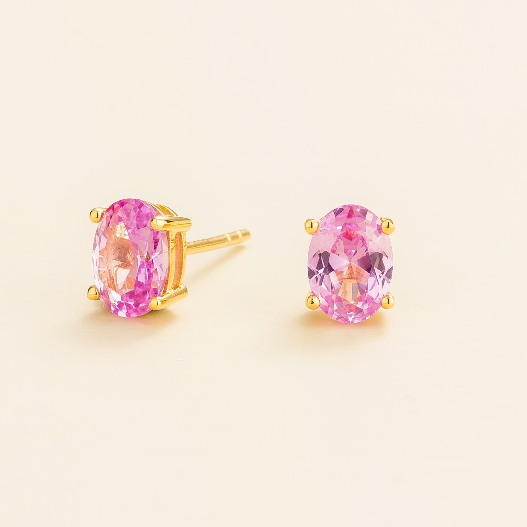 Ovo Pastel Pink Sapphire Oval Stud Earrings in Gold