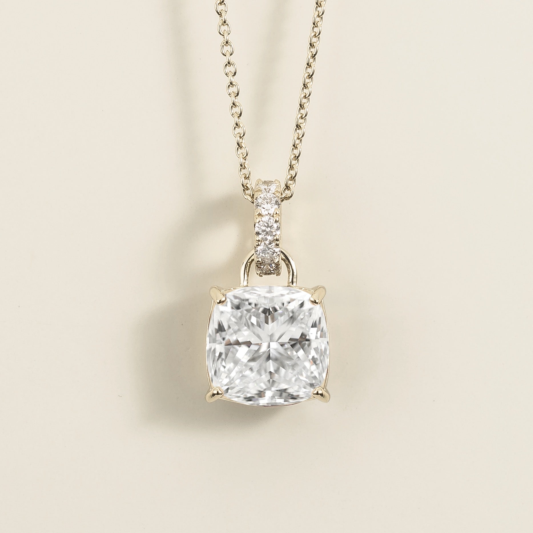 Oreol Diamond Cushion Cut & Hoop Pendant Necklace in White Gold