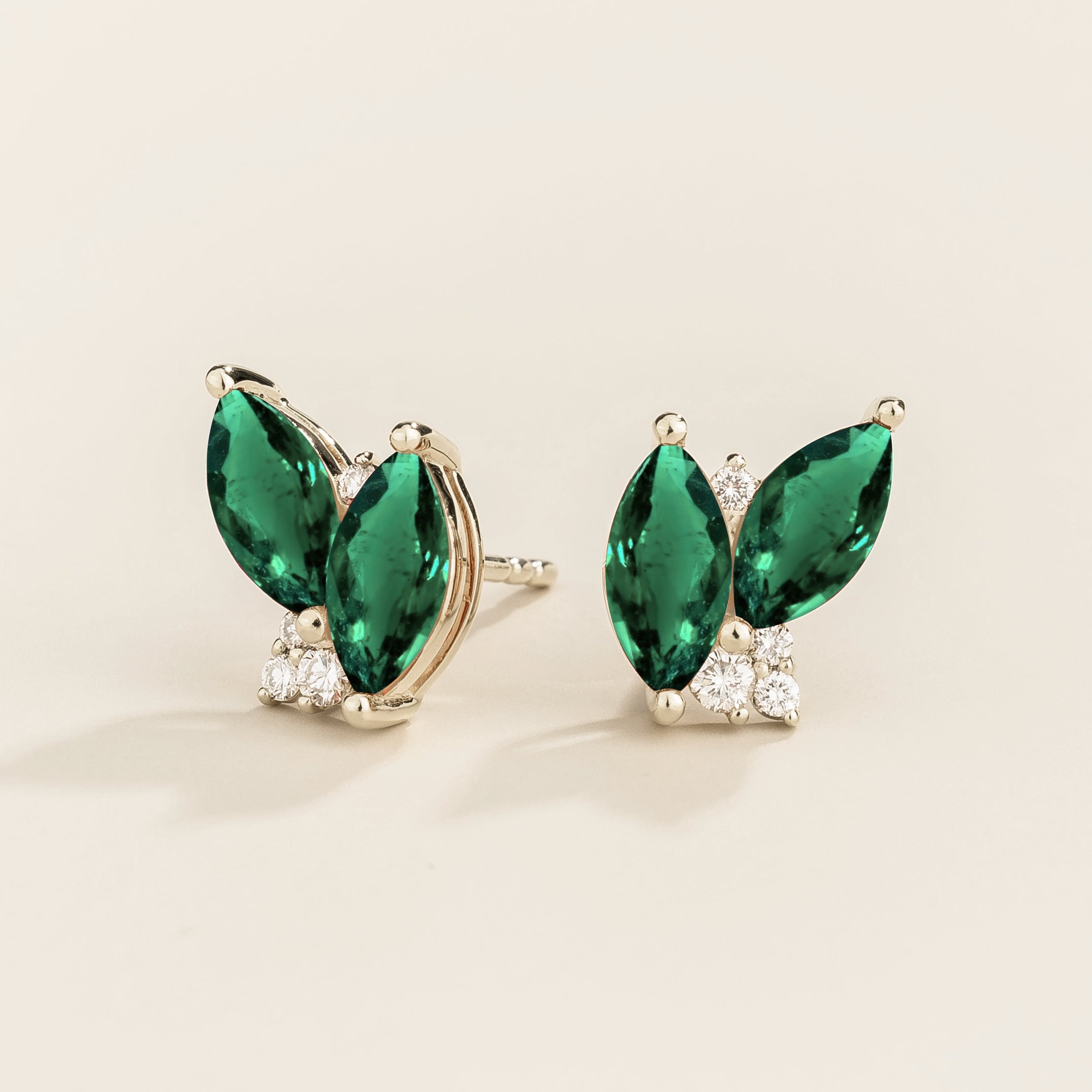 Vento Marquise Emerald & Diamond Cluster Stud Earrings in White Gold