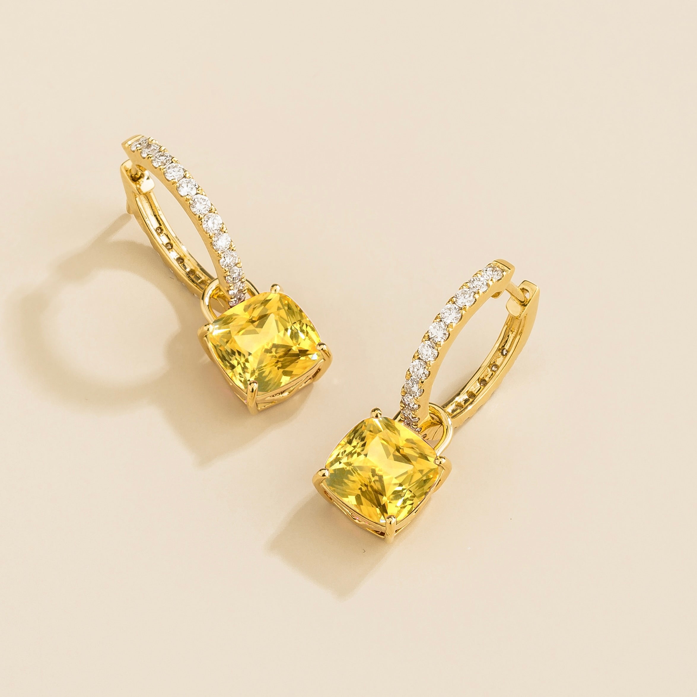 Oreol Design Gold Earrings with Yellow Sapphire & Diamond ā Juvetti UK