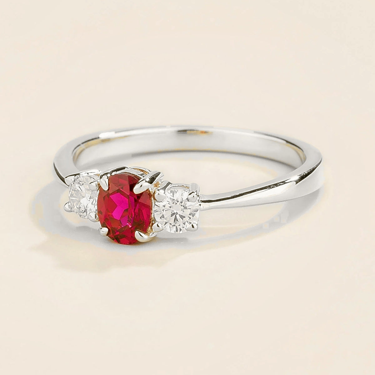 Boble White Gold Ring with Ruby & Diamond – Juvetti London