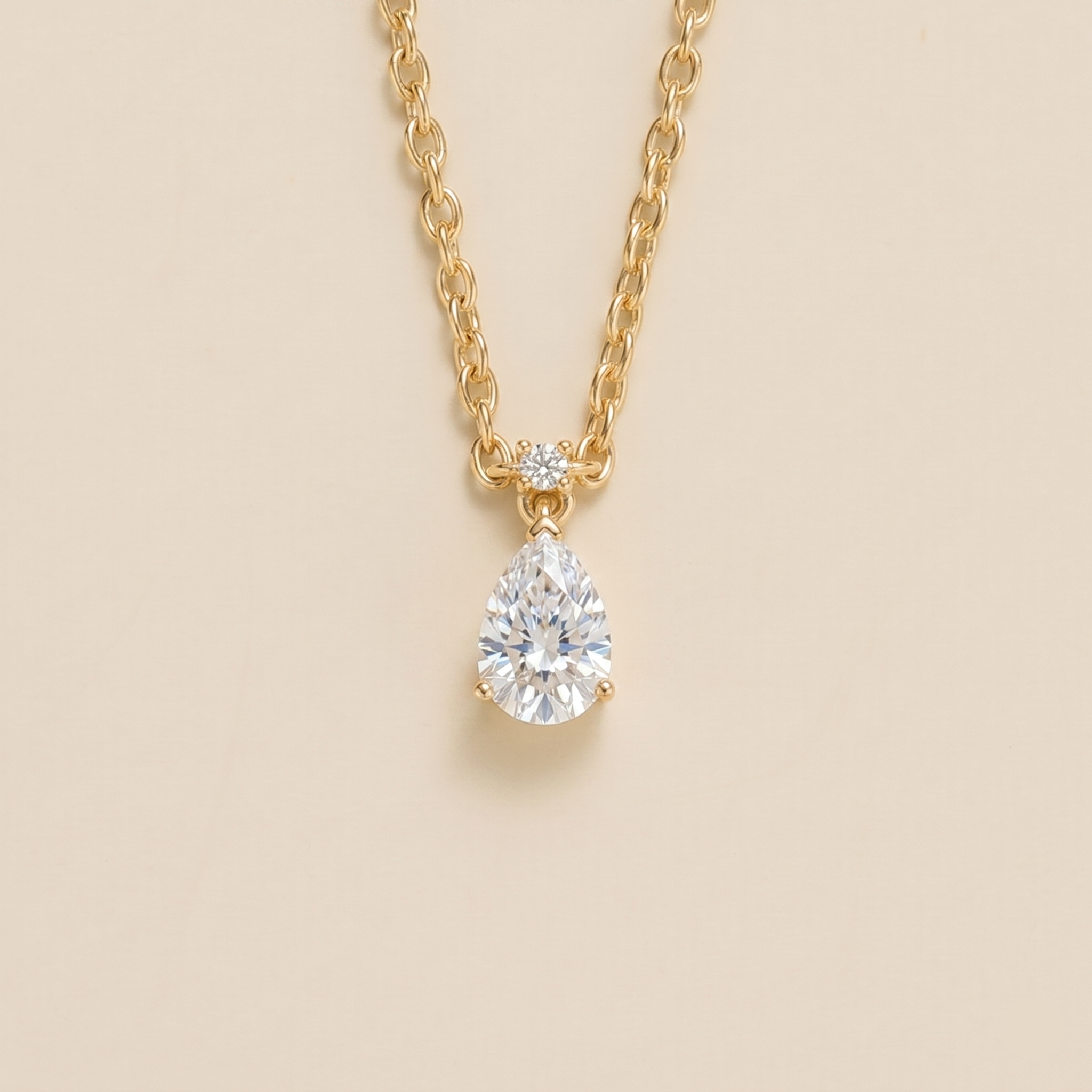 Ori Diamond Pear Drop Pendant Necklace In Gold - Small