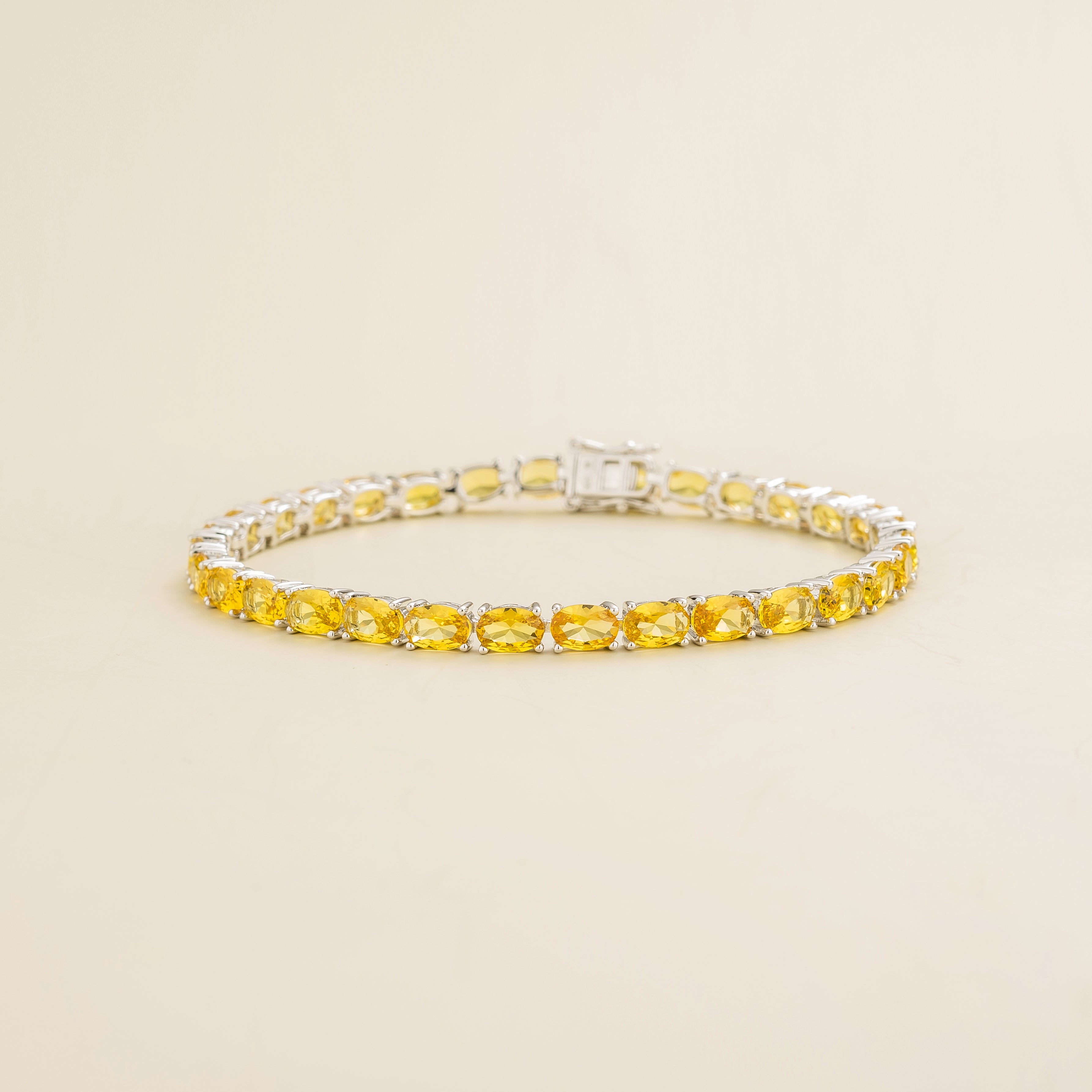 Salto White Gold Tennis Bracelet with Lab-Grown Yellow Sapphire – Juvetti London