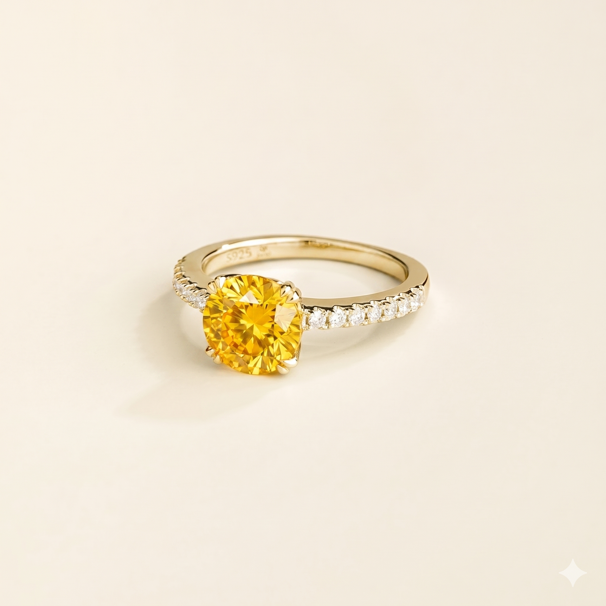 Solen Yellow Sapphire Round & Diamond Pavé Ring in White Gold