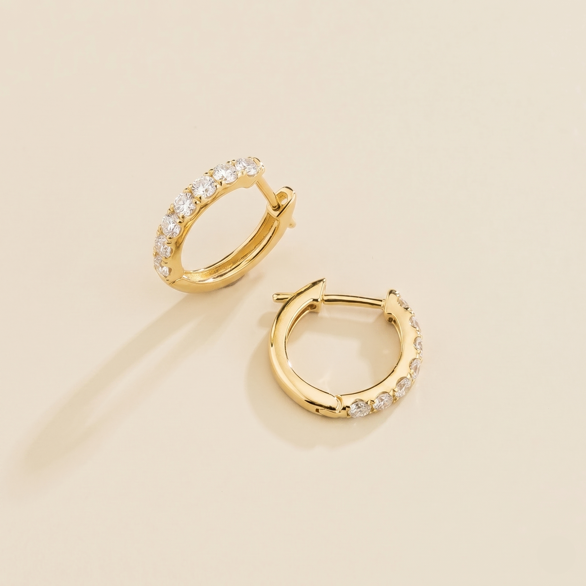 Stacy Diamond Huggie Hoop Earrings in Gold