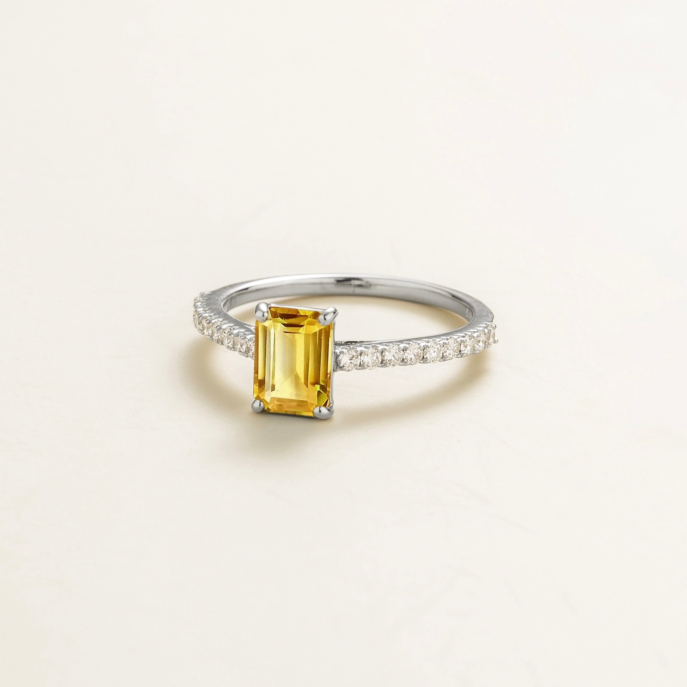 Thamani White Gold Ring with Yellow Sapphire & Diamond – Juvetti London