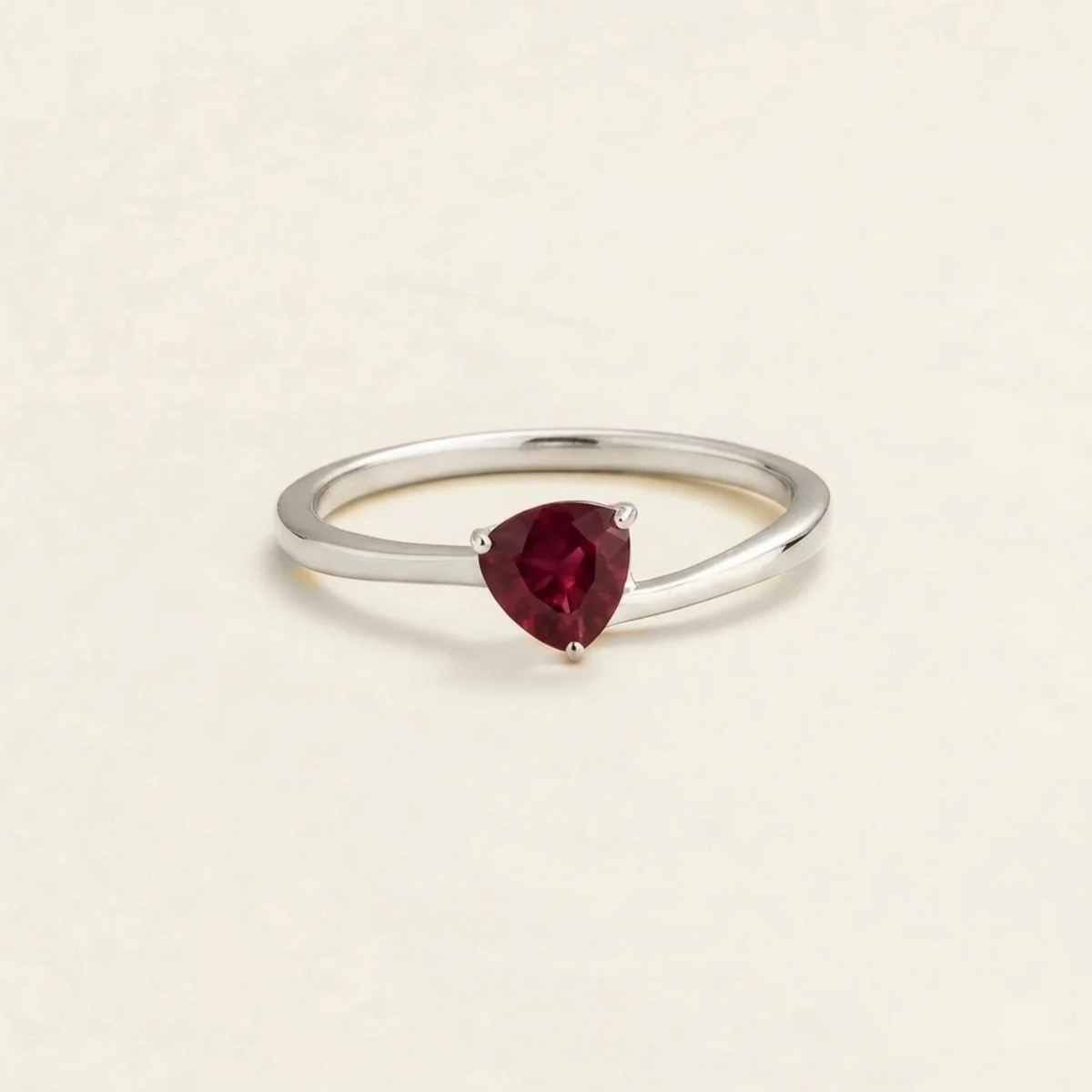 Trillion-cut lab-grown ruby solitaire ring in white gold | Juvetti London