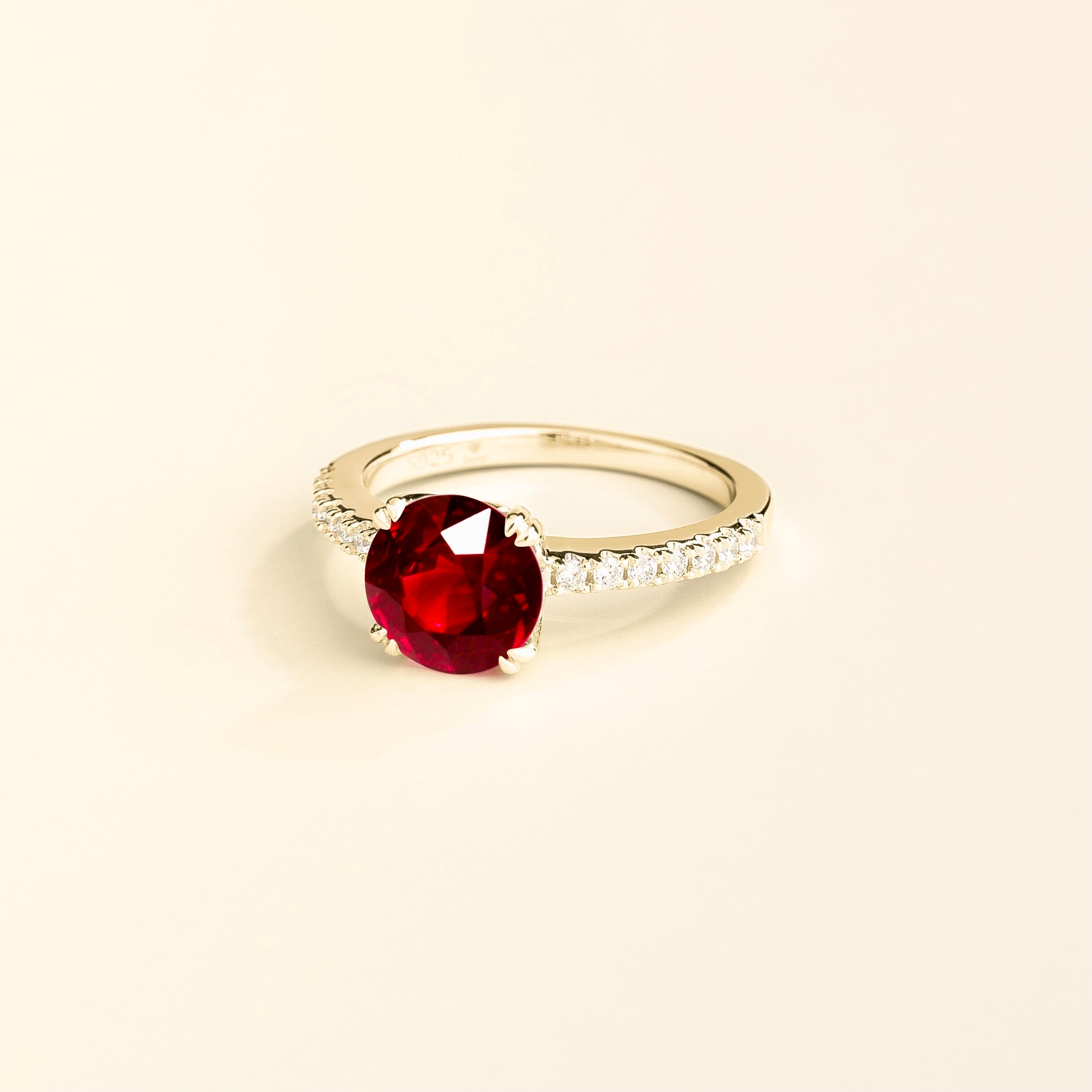 Solen White Gold Ring with Round Ruby & Diamonds – Juvetti London