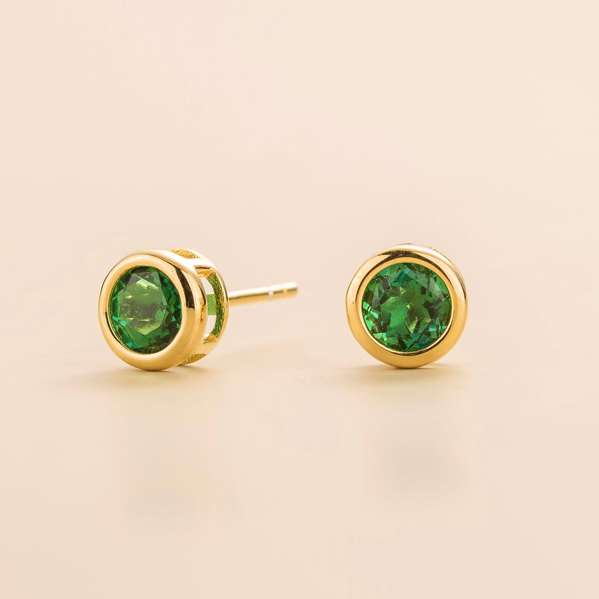 Margo Emerald Round Bazel Set Gold Earrings