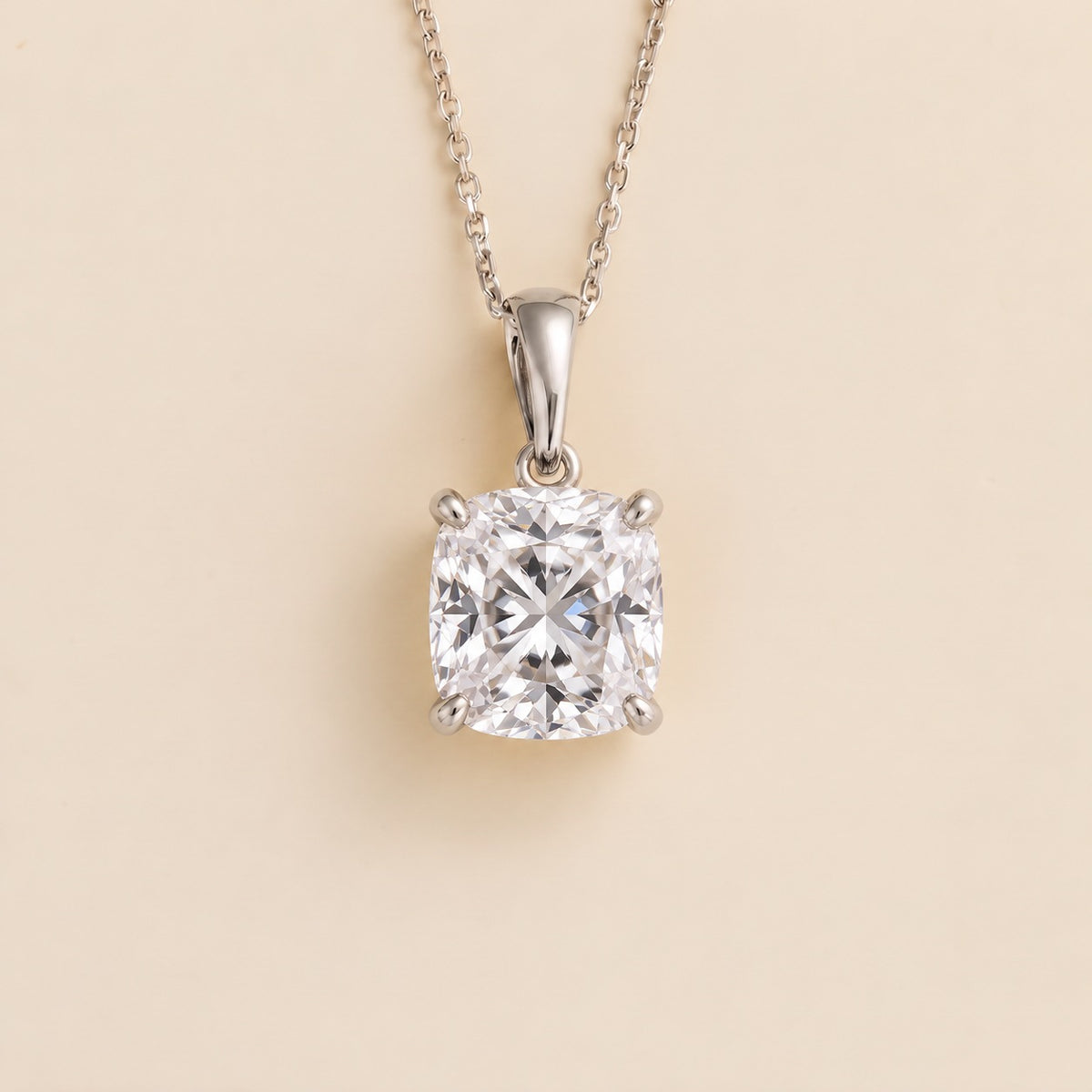 Iris cushion lab-grown diamond solitaire pendant necklace in white gold – front view | Juvetti