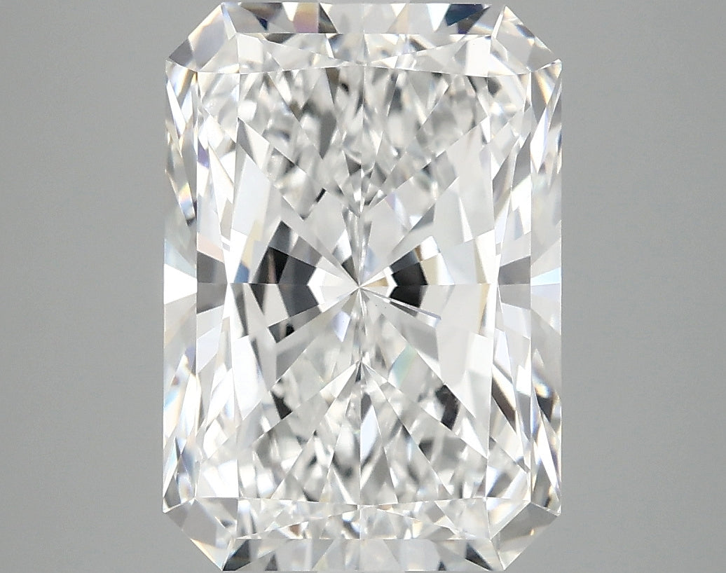 5.04ct Radiant lab-grown diamond, D VVS1