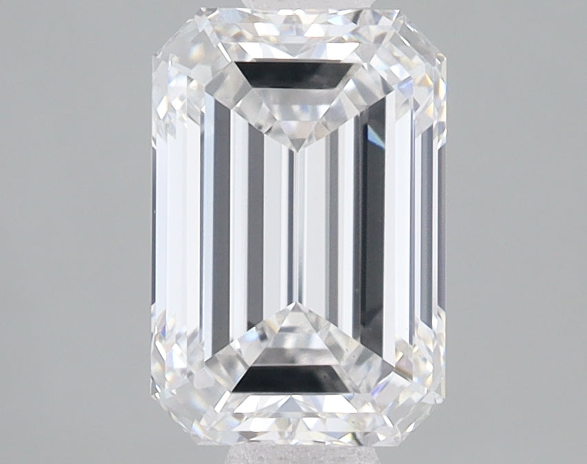 2.01ct Emerald lab-grown diamond, E VS1 – 360° view