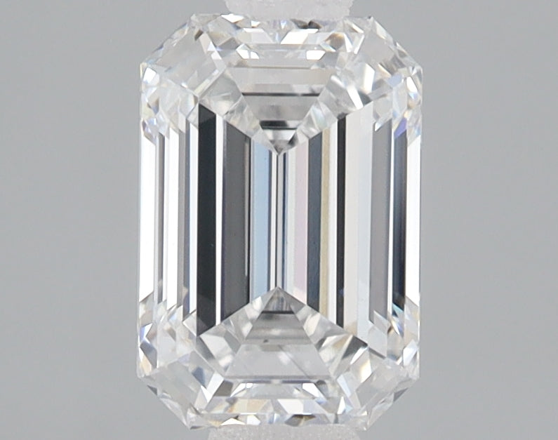 1.6ct Emerald lab-grown diamond, D VS1