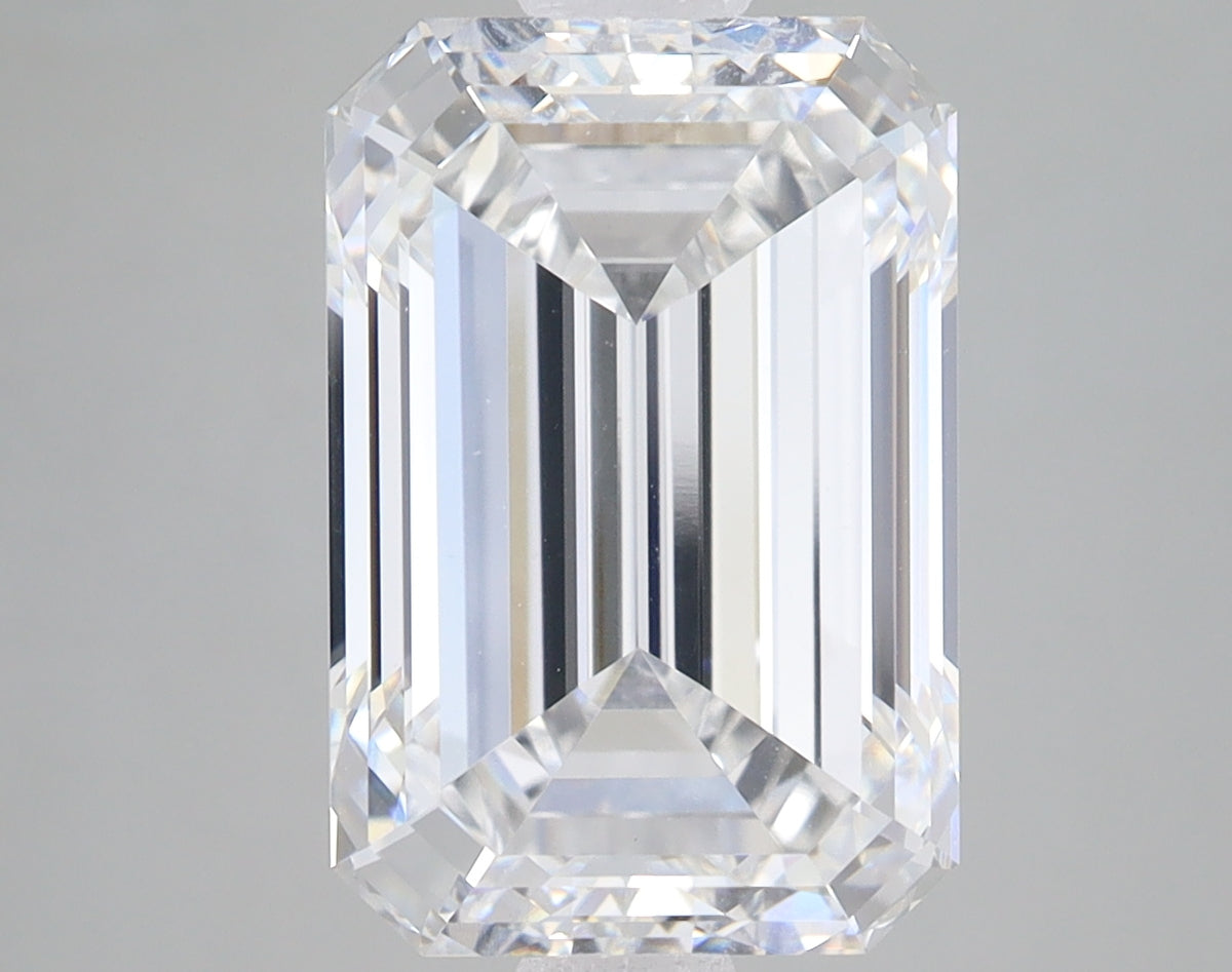 6.09ct Emerald lab-grown diamond, D VVS2
