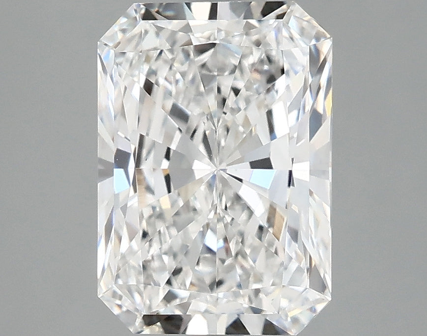 3.09ct Radiant lab-grown diamond, E VS1