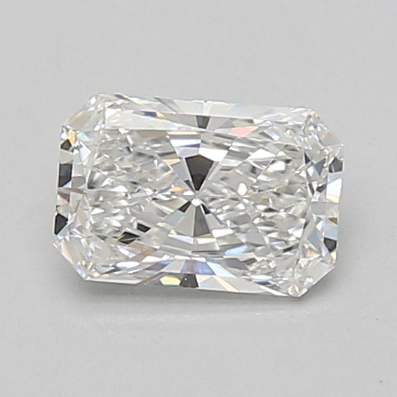 0.85ct Radiant lab-grown diamond, E VVS1