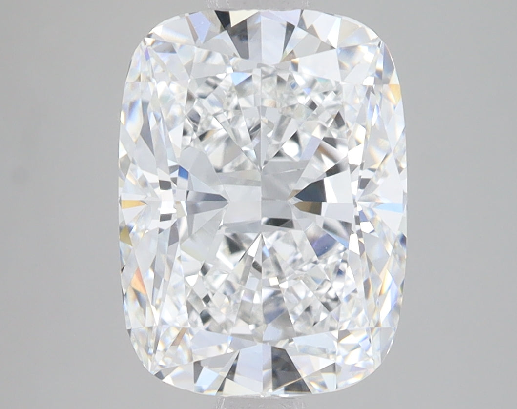 3.95ct Elongated Cushion lab-grown diamond, E VVS2