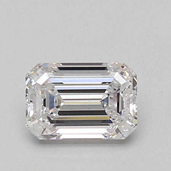 0.82ct Emerald lab-grown diamond, D VS1