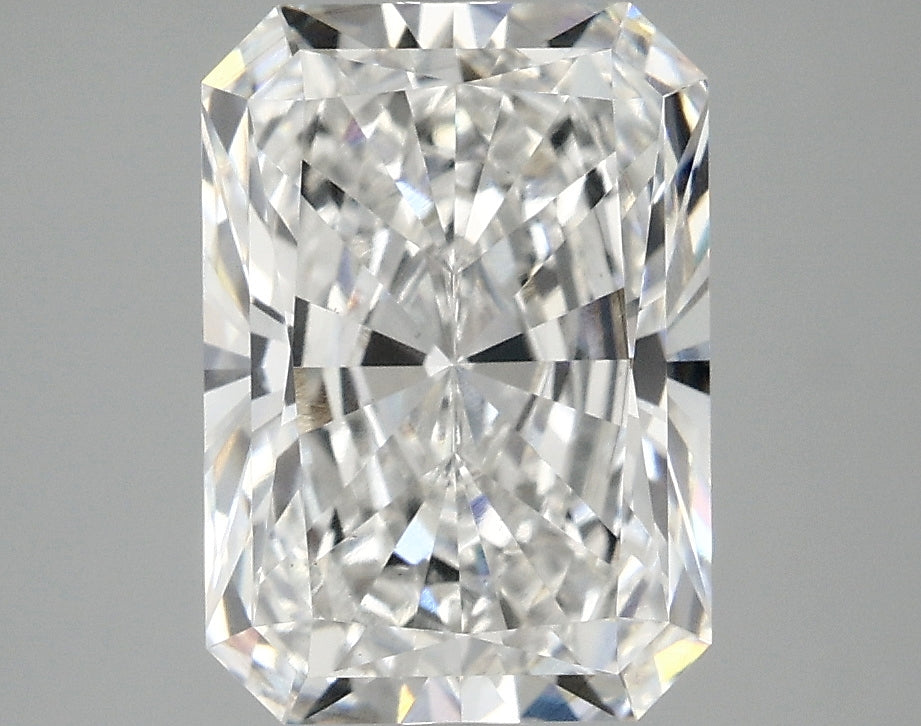 3.09ct Radiant lab-grown diamond, E VS1