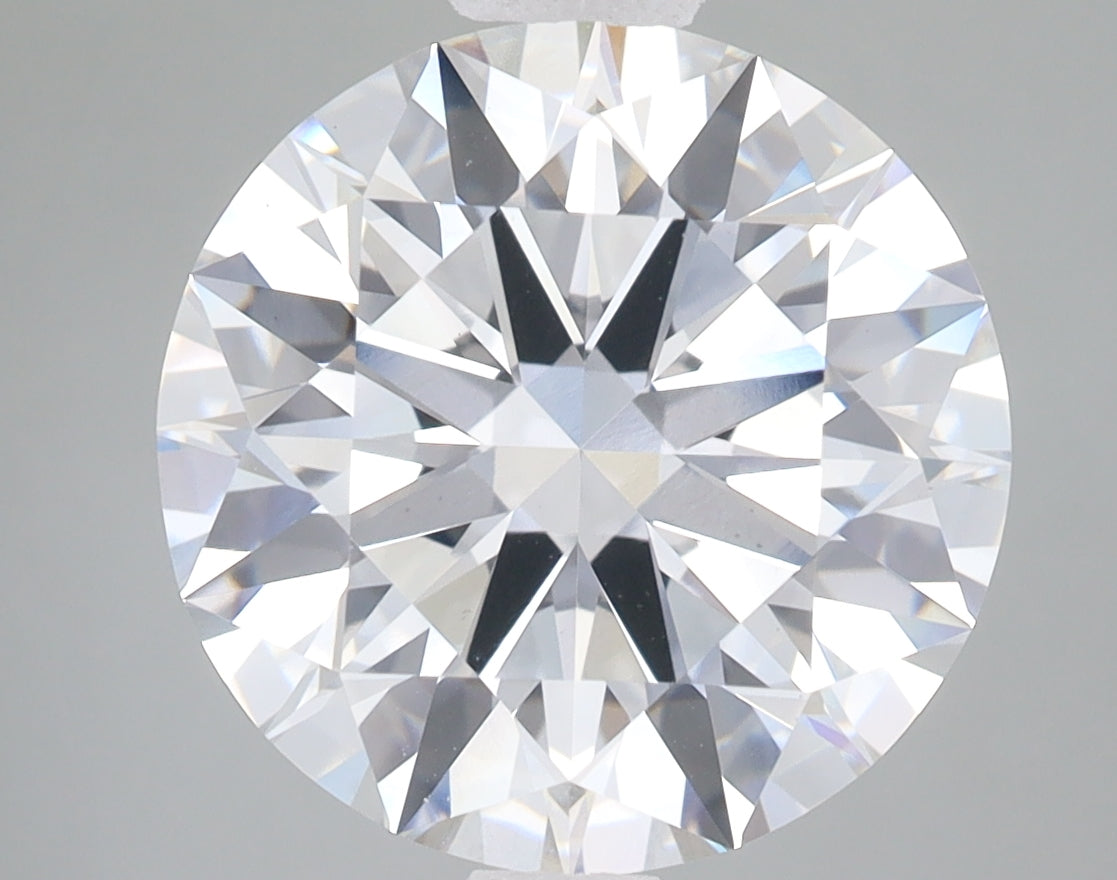 6.03ct Round lab-grown diamond, E VVS2
