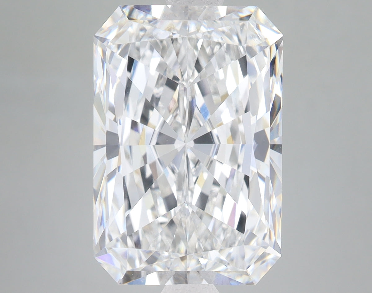 8.07ct Radiant lab-grown diamond, E VVS2