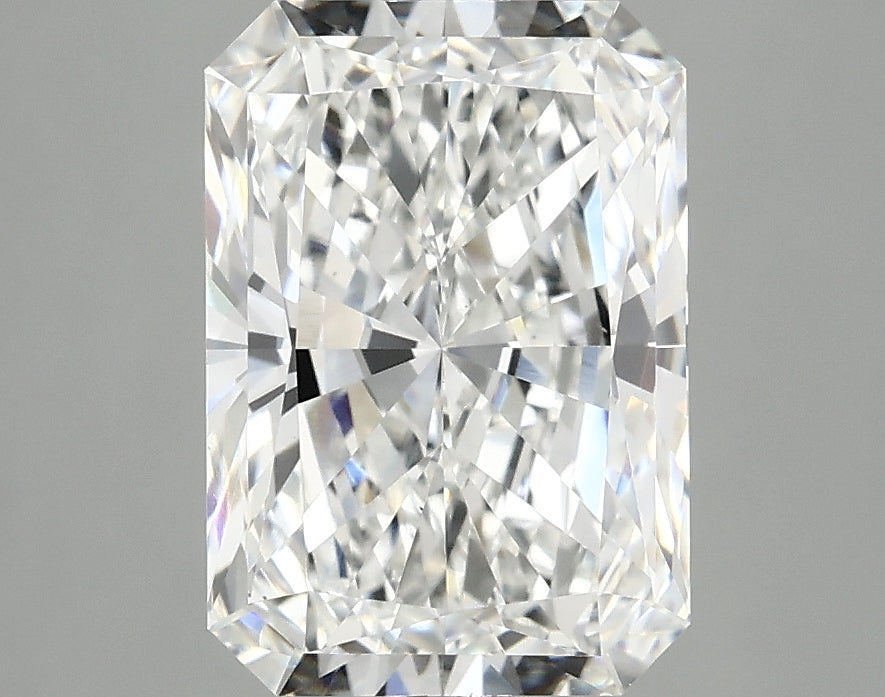 3.08ct Radiant lab-grown diamond, E VS1