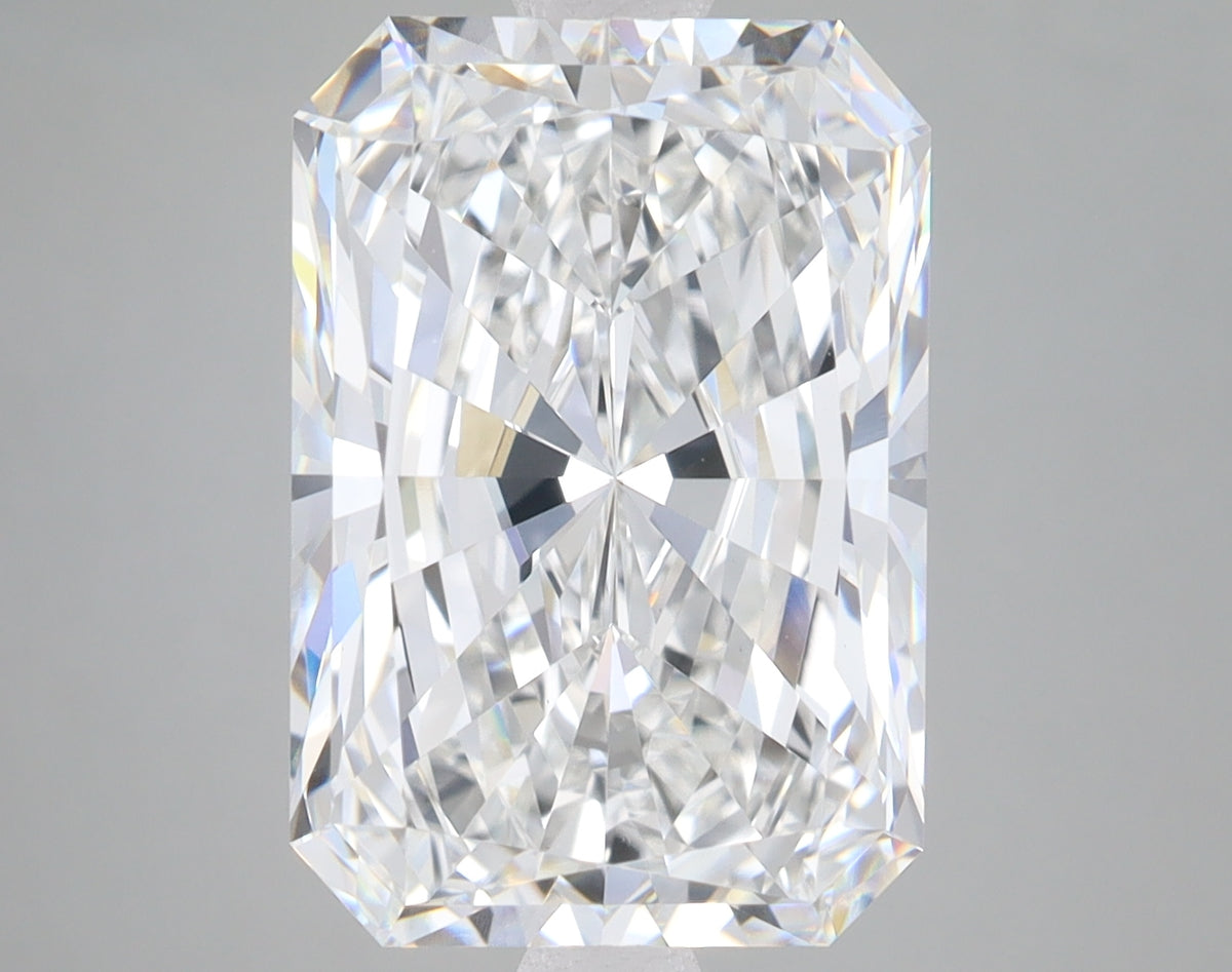 7.1ct Radiant lab-grown diamond, E VS1